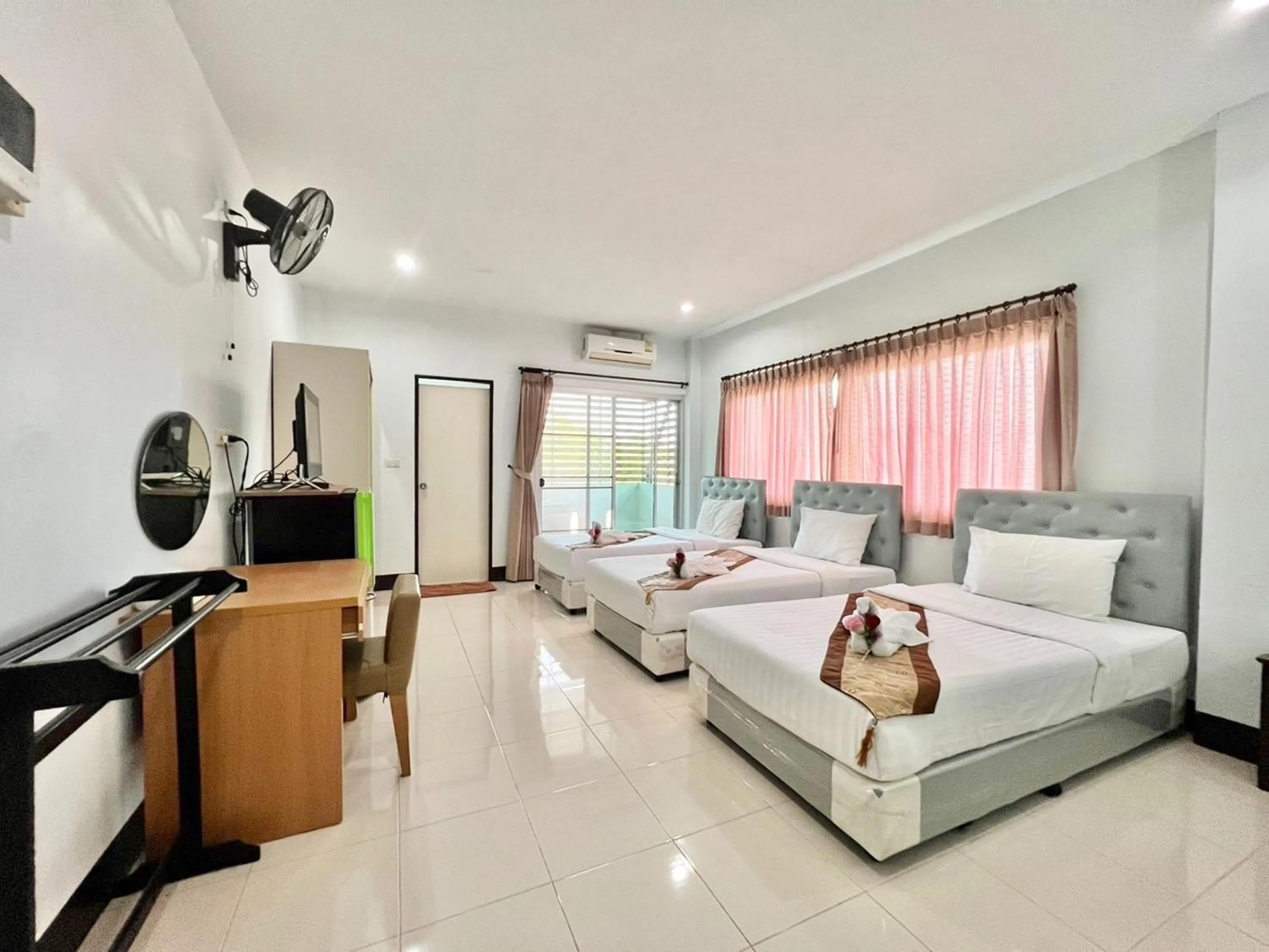 Bedroom in Ban Ton Resort