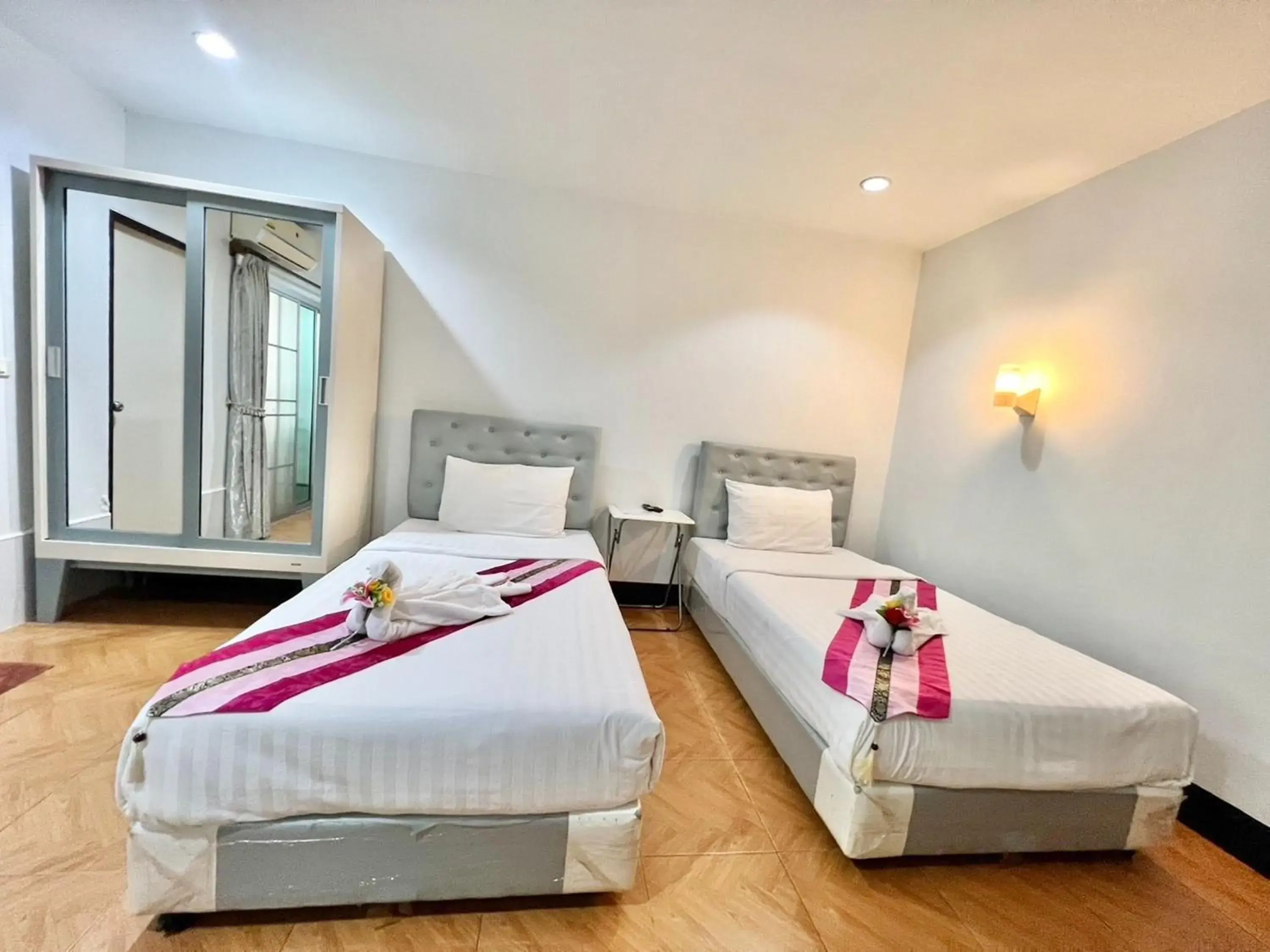 Bedroom, Bed in Ban Ton Resort Bedroom, Bed in Ban Ton Resort