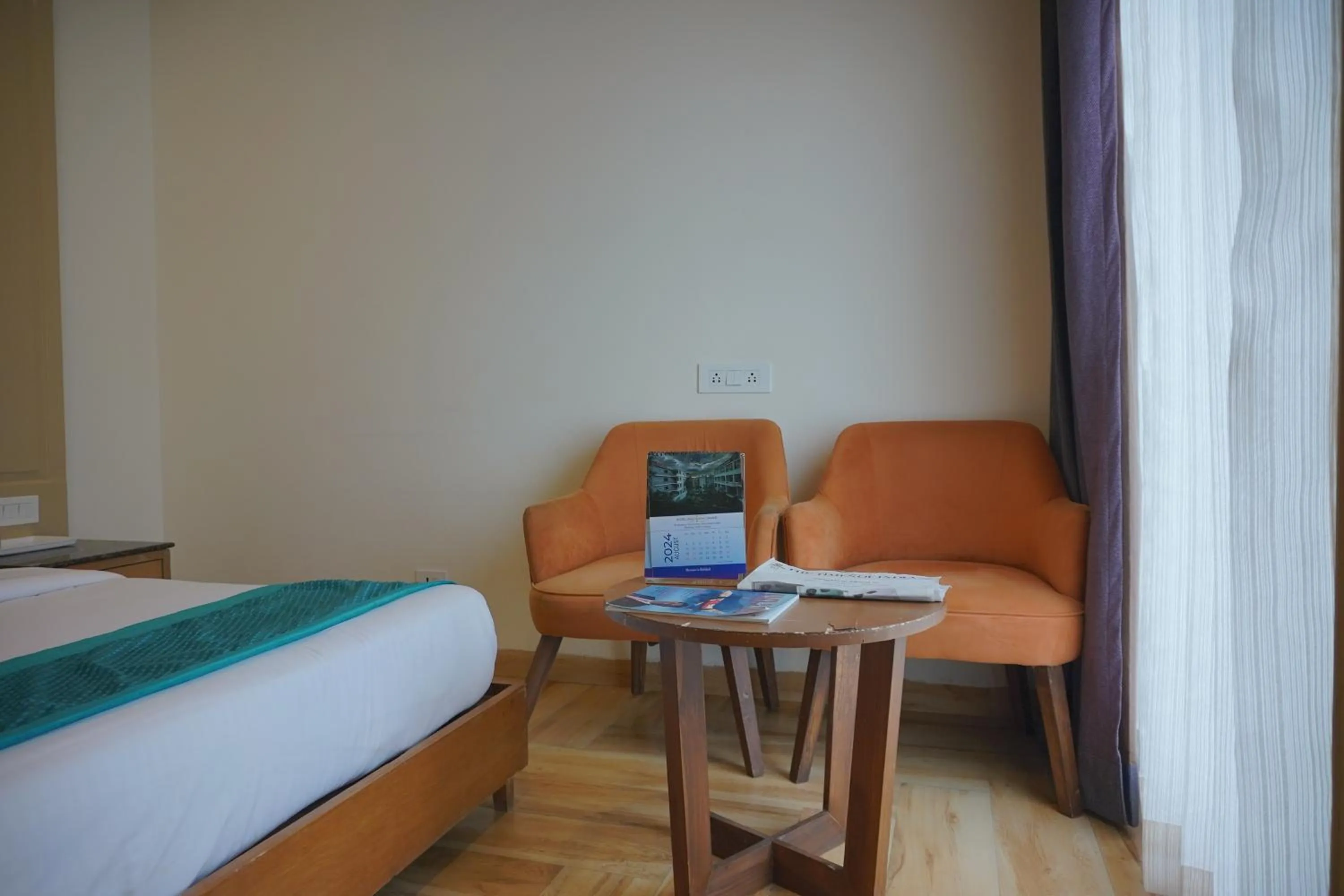 Bedroom, Bed in Luxury Inn by Stotrak Hotels