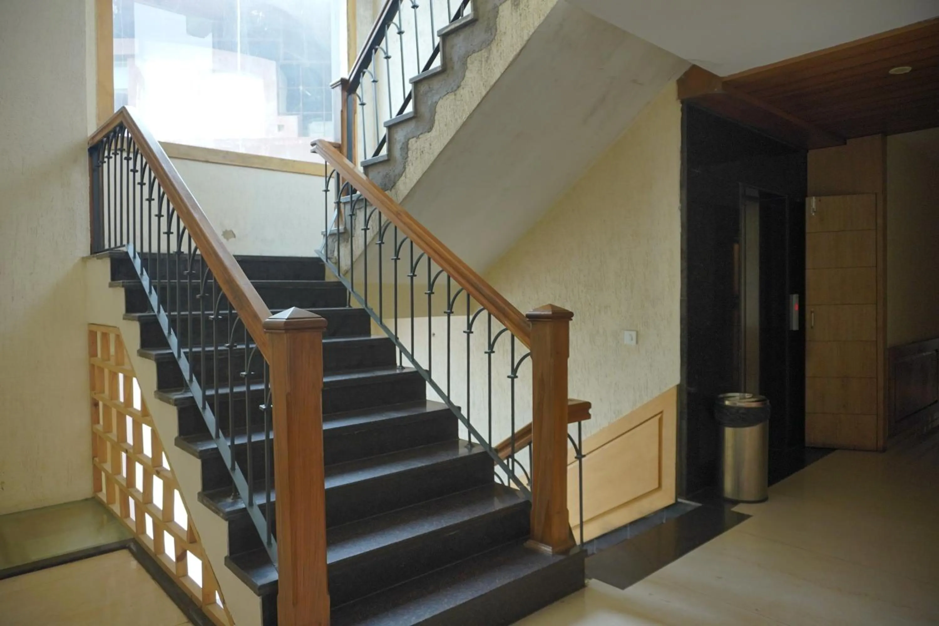 elevator in Luxury Inn by Stotrak Hotels