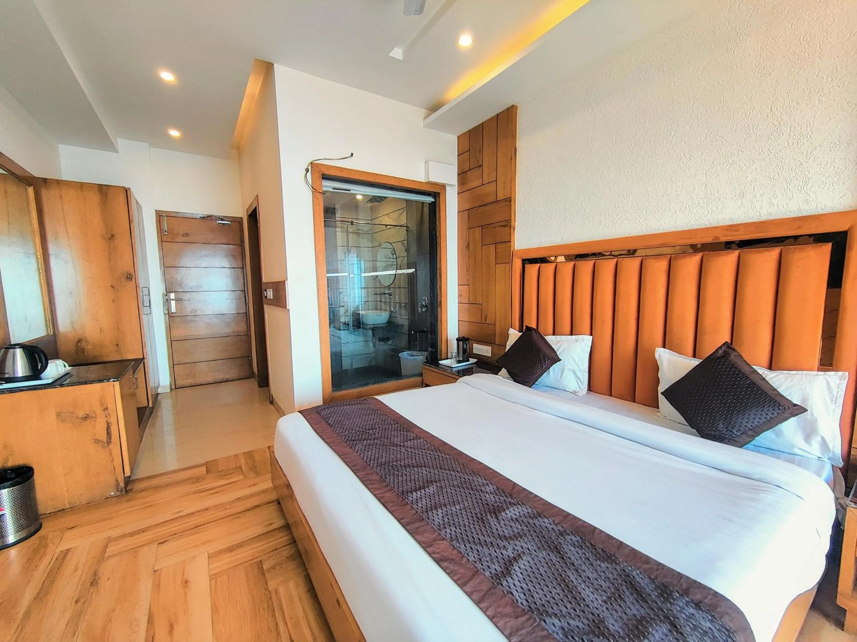 Bed in Luxury Inn by Stotrak Hotels