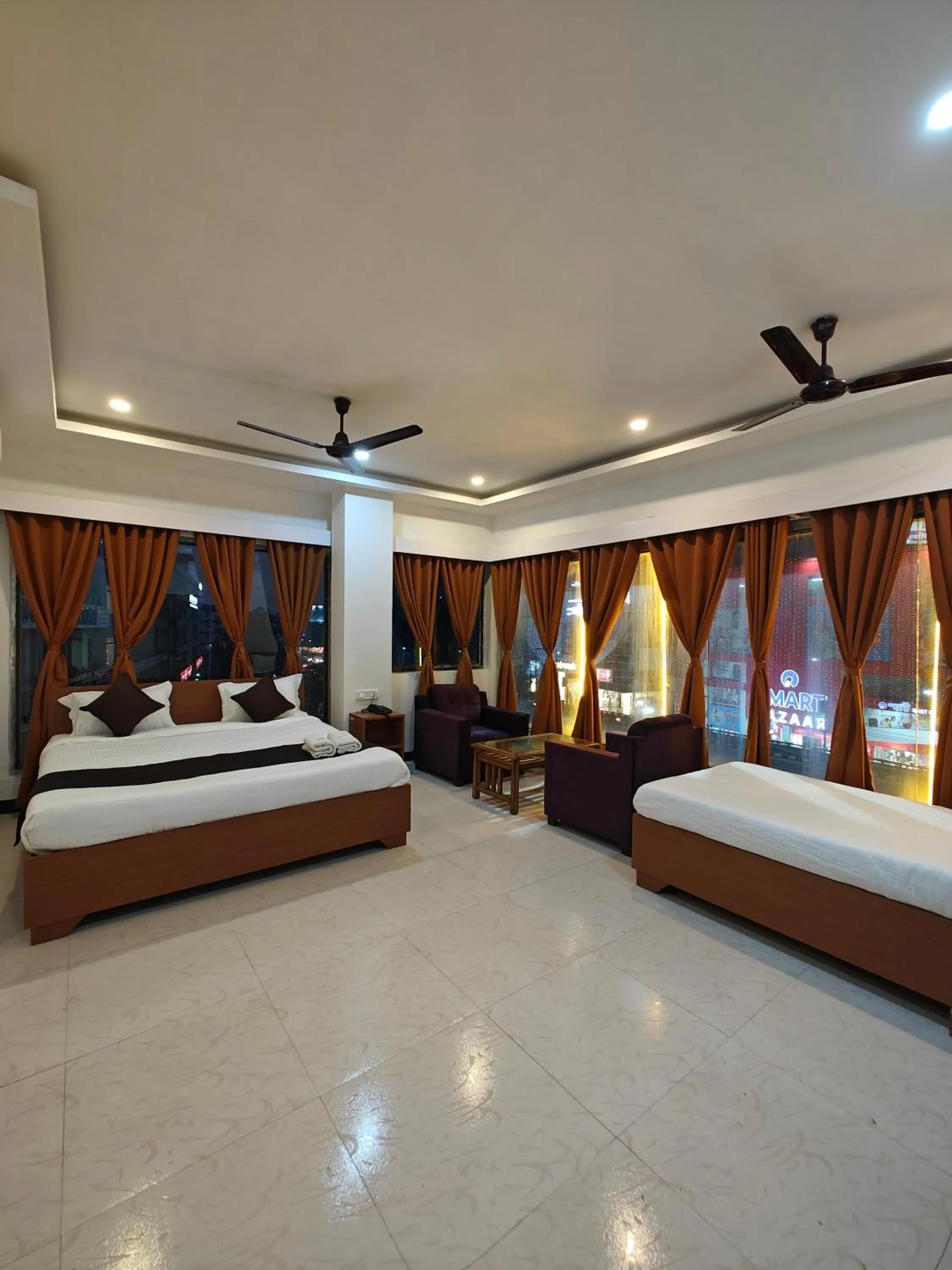 Superior Triple Room in Hotel New Ganga Near Nemcare and GMCH