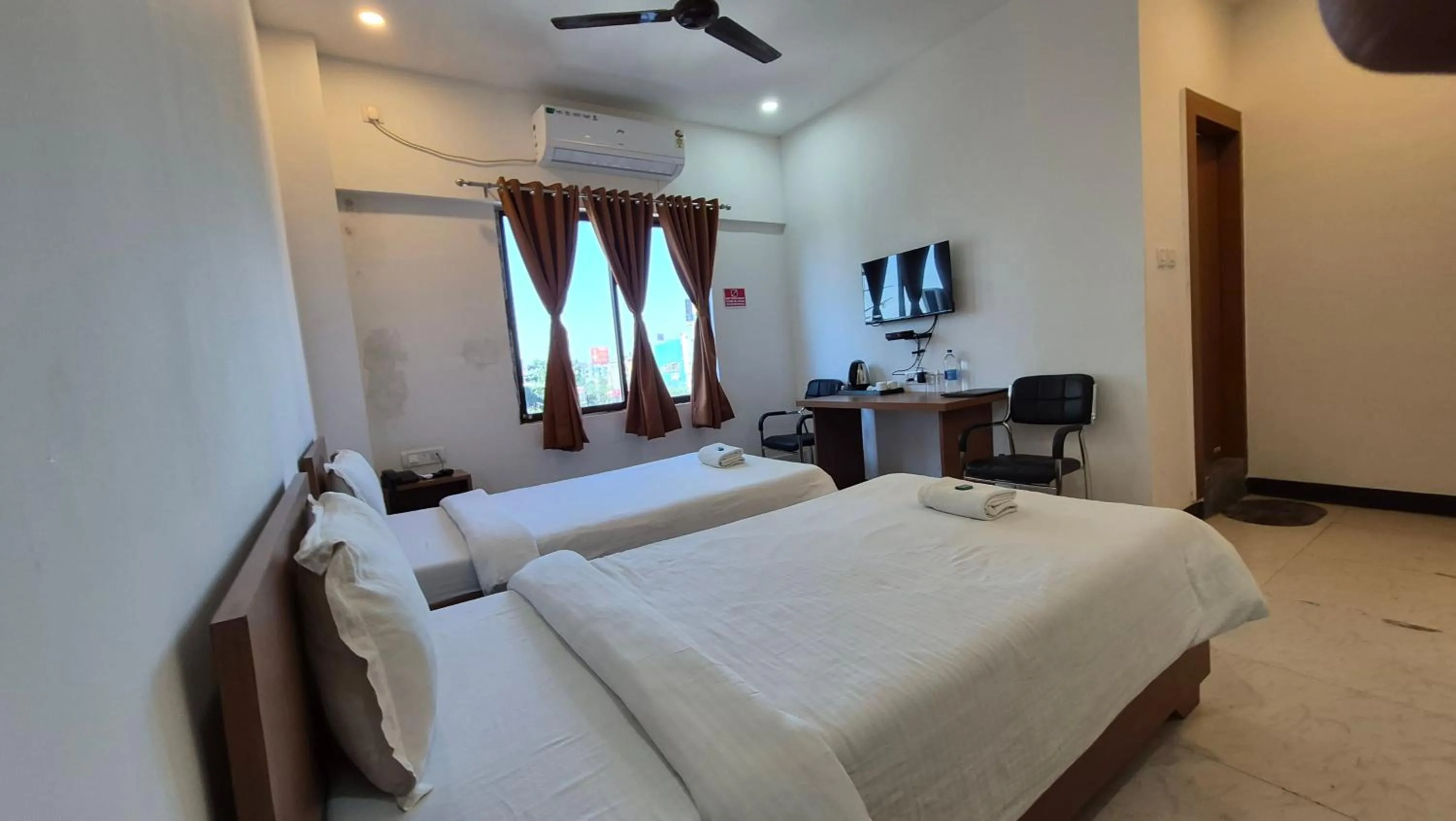 Hotel New Ganga Near Nemcare and GMCH