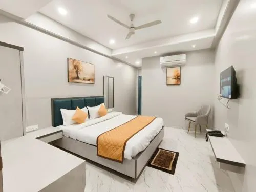 Hotel Yogesh Nisarga, Chhatrapati Sambhajinagar