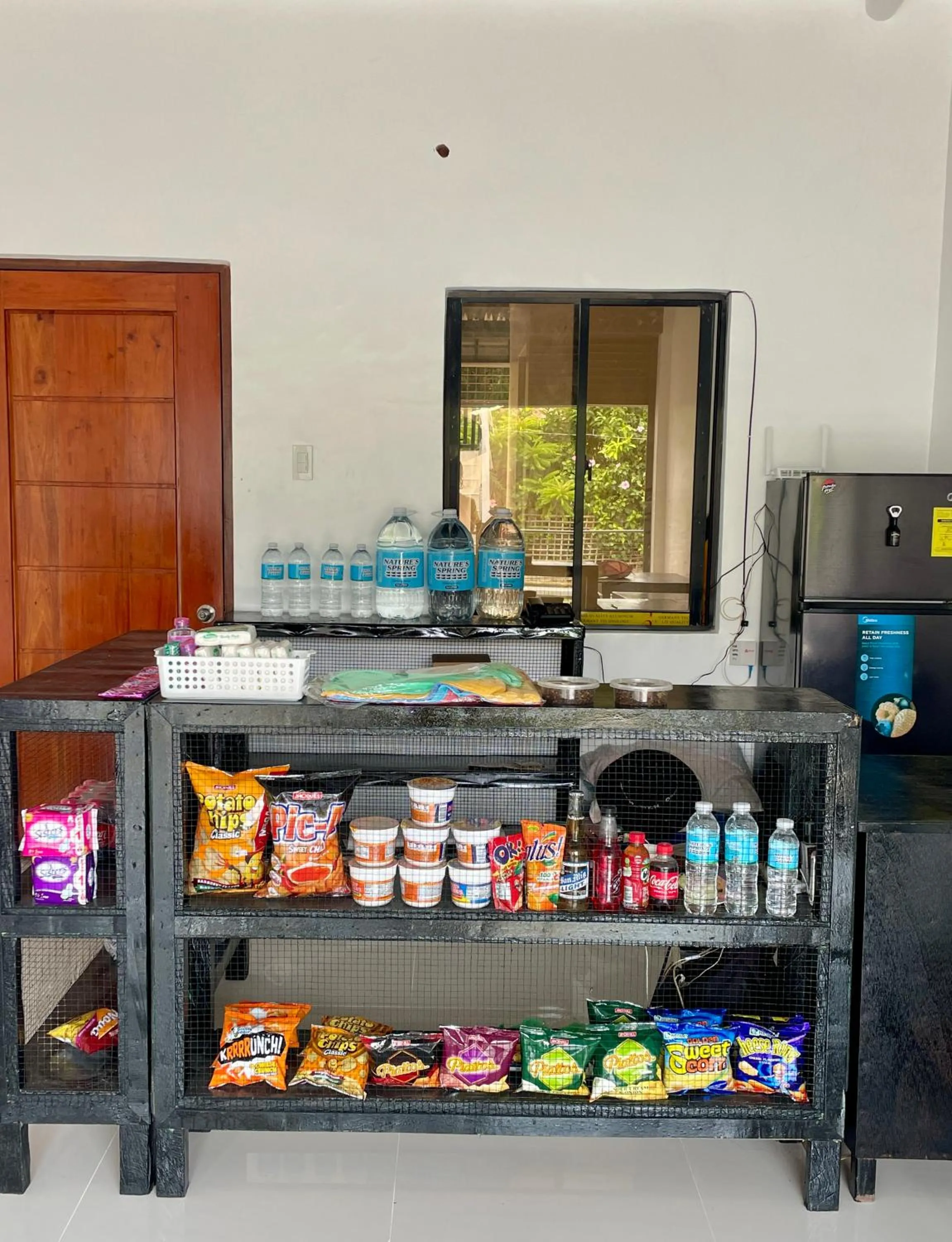 Restaurant/places to eat in CasaJuana Room Rental