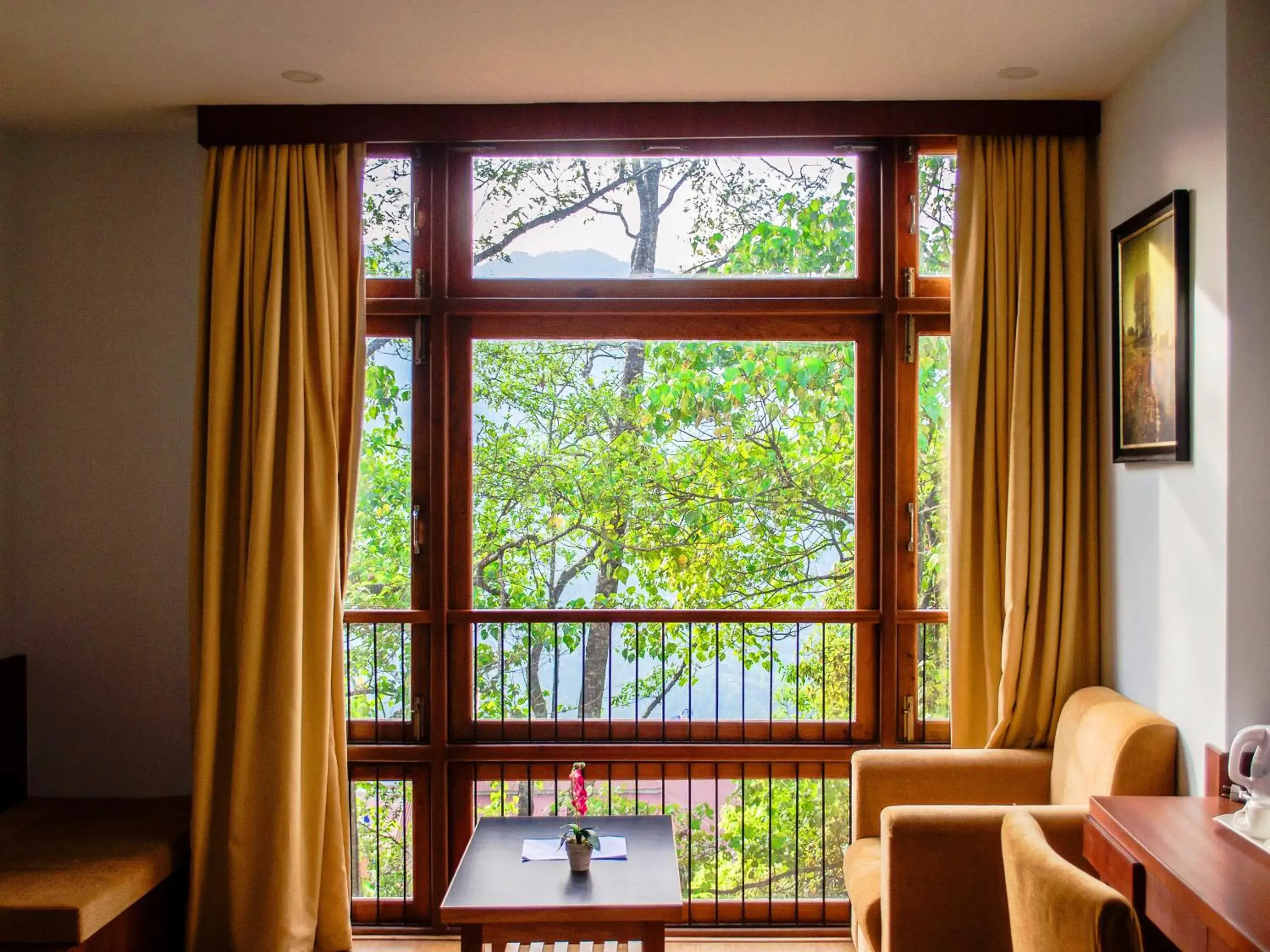 Mountain view in The Golden Crest Mountain view in The Golden Crest