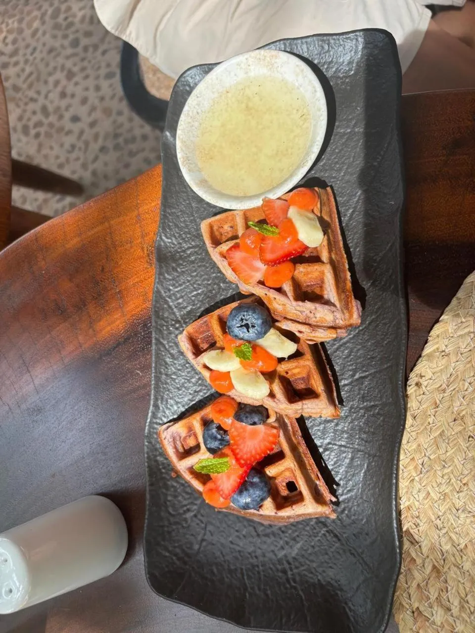 Breakfast in Isla Corona