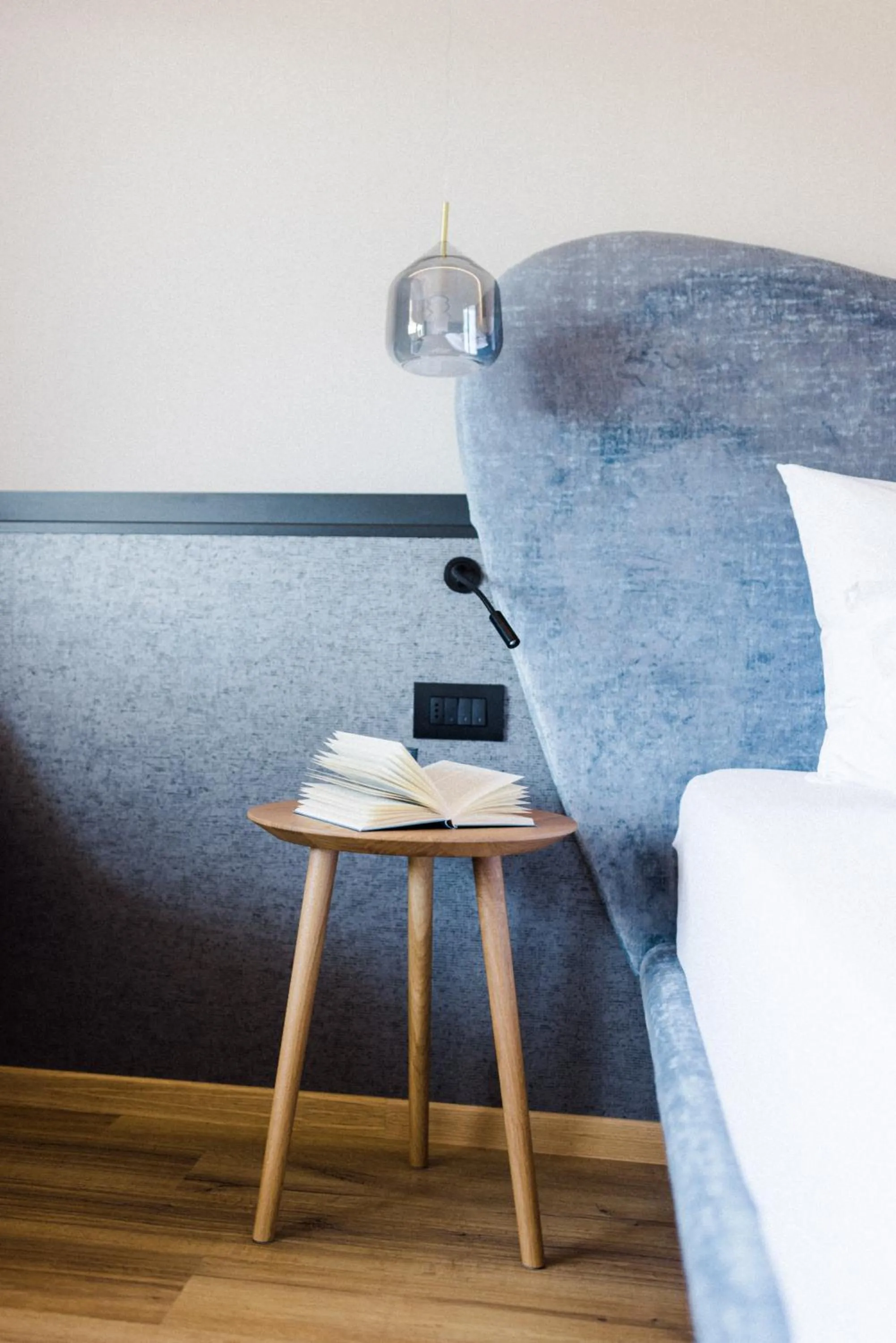 Bed in Hotel Paradies