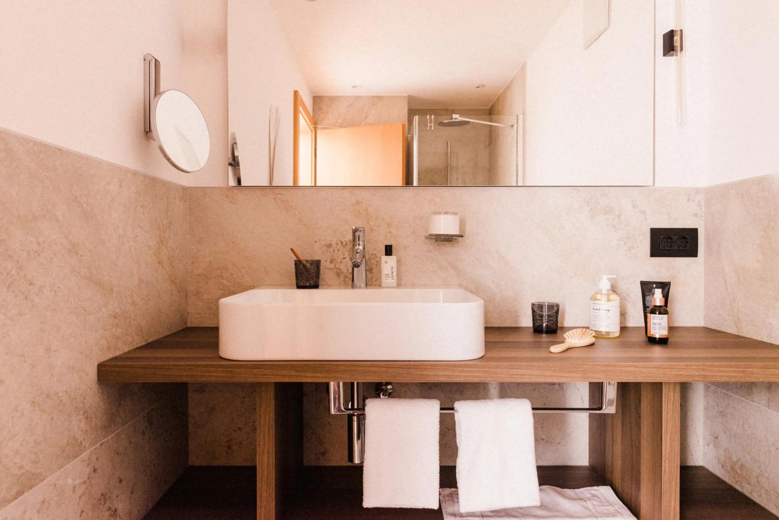 Bathroom in Hotel Paradies