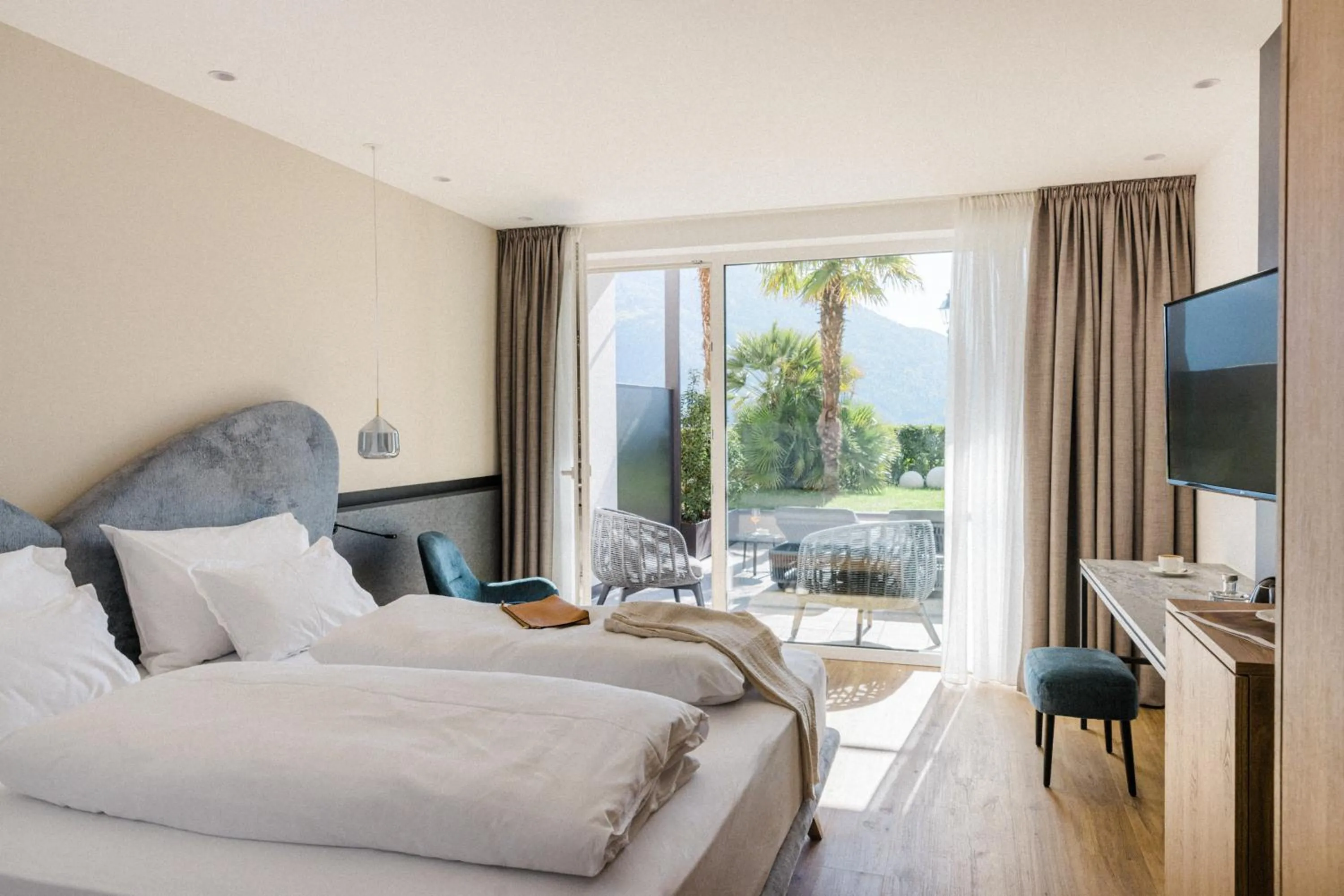 Photo of the whole room, Bed in Hotel Paradies