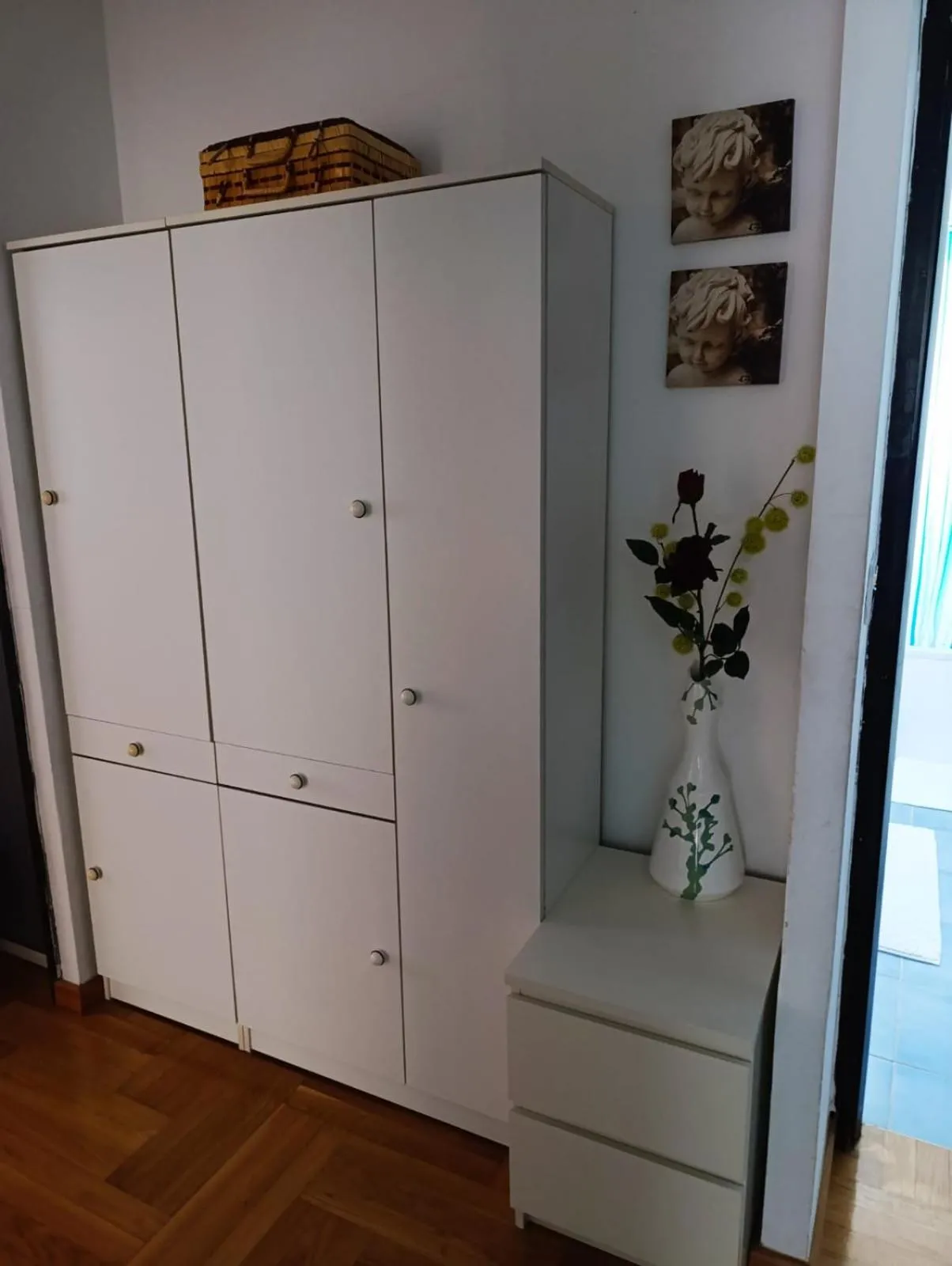 wardrobe in Apartment Tramonto