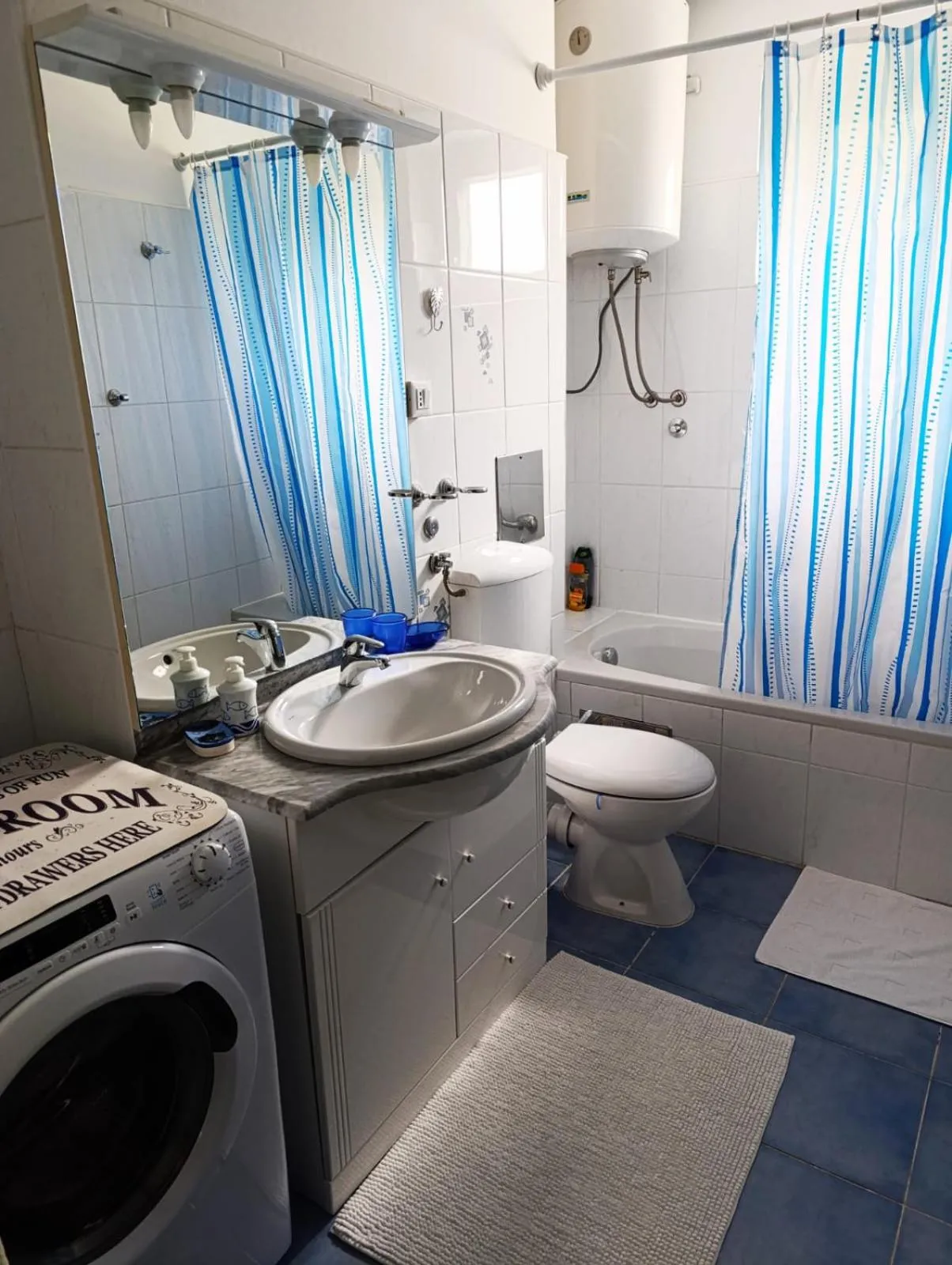 Bathroom in Apartment Tramonto