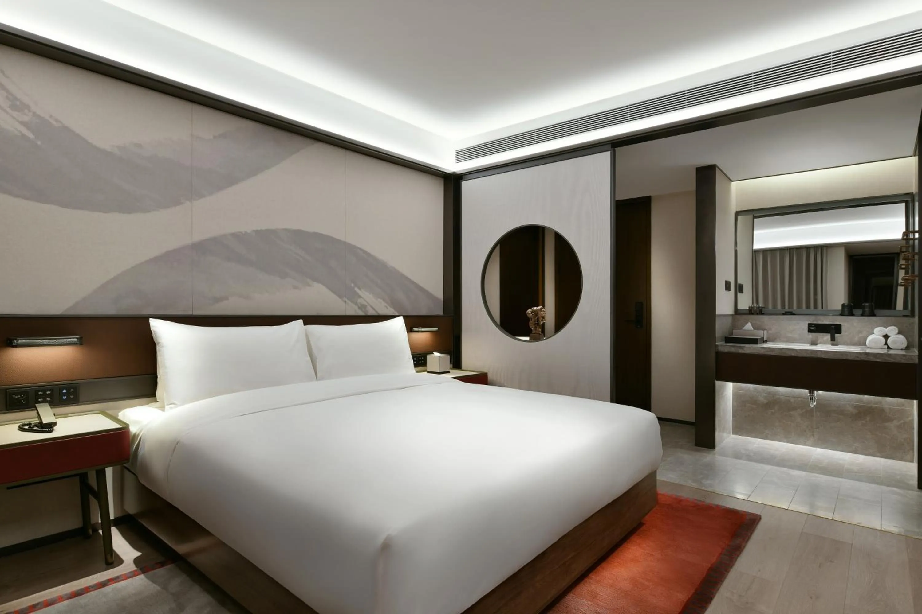 Photo of the whole room, Bed in JOYA Hotel Shanghai Jiading