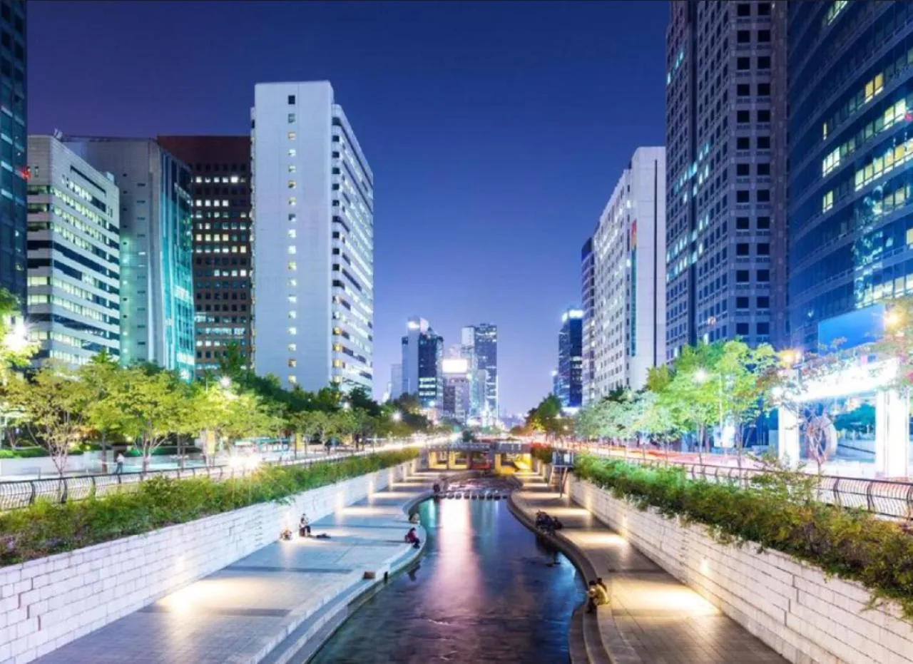 Nearby landmark in Alma Hotel