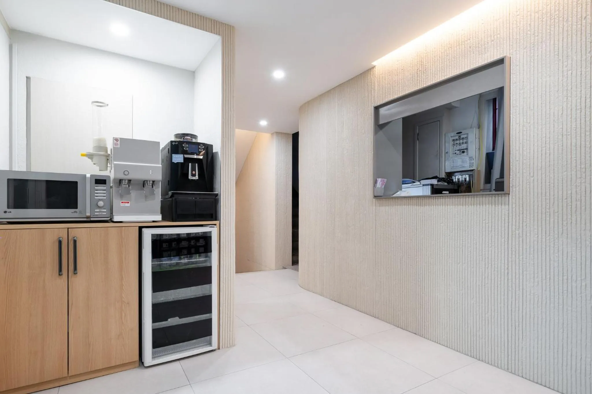 Property building in Alma Hotel