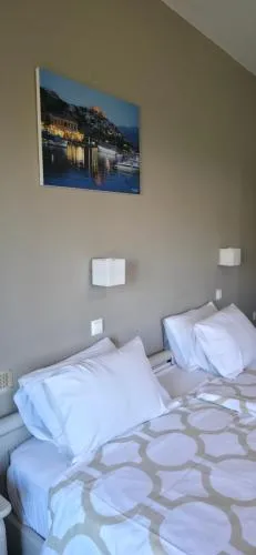 Hotel Adonis