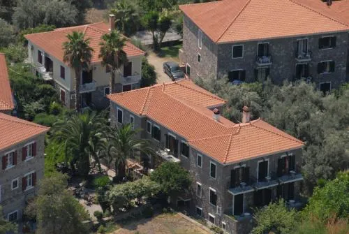 Hotel Adonis