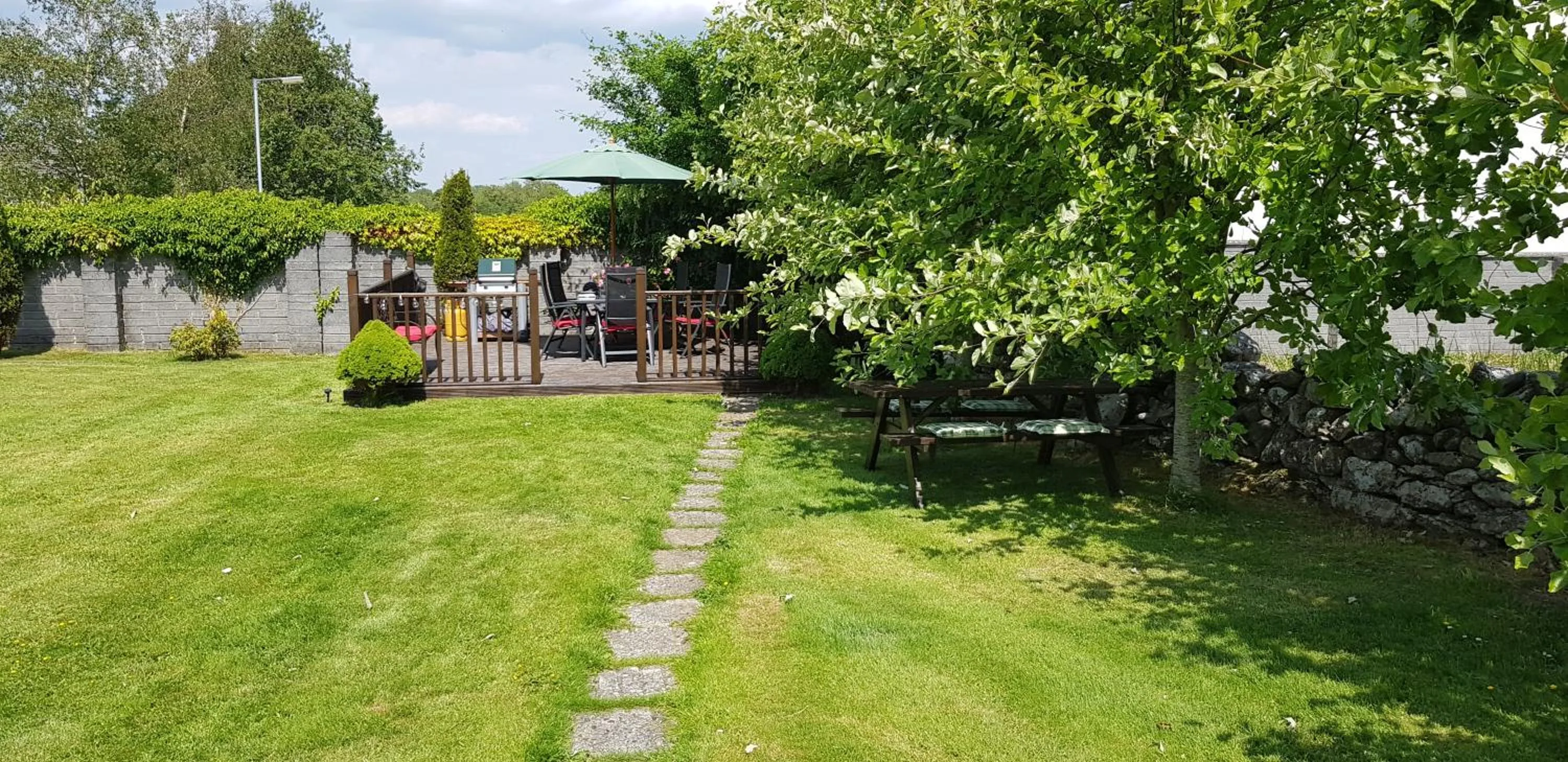 Patio in Doonard Manor B&B