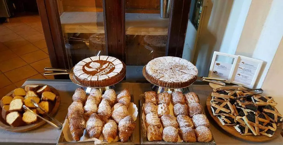 Continental breakfast in Villaggio Albergo San Lorenzo e Santa Caterina