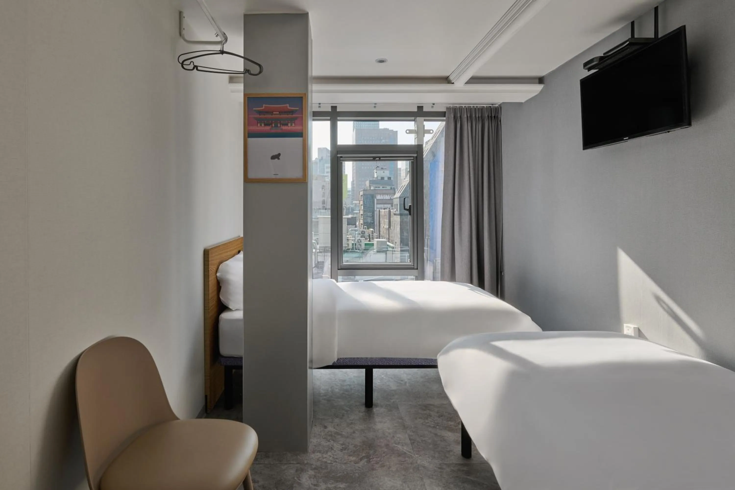 Deluxe Twin Room in L hostel