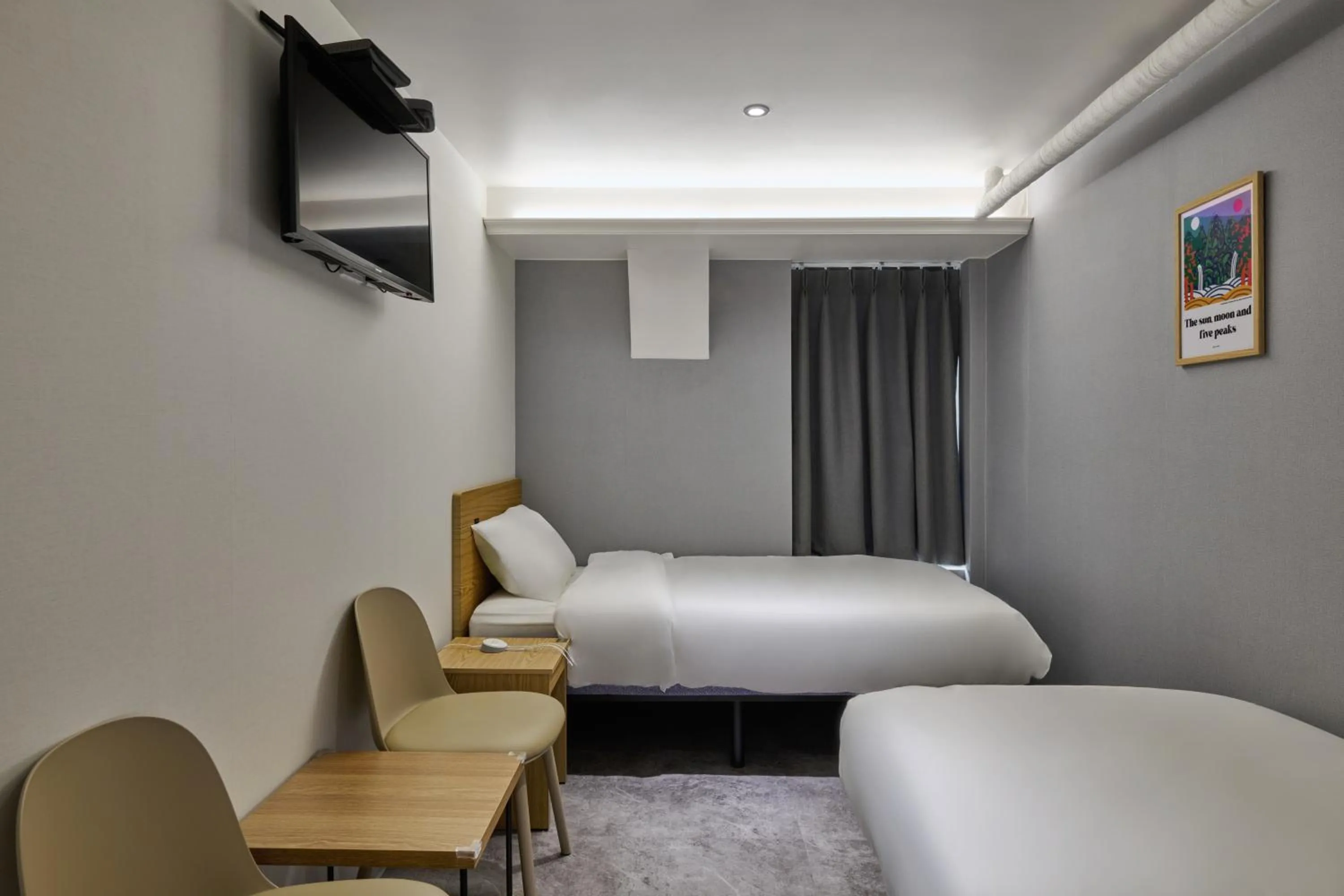 Standard Twin Room in L hostel