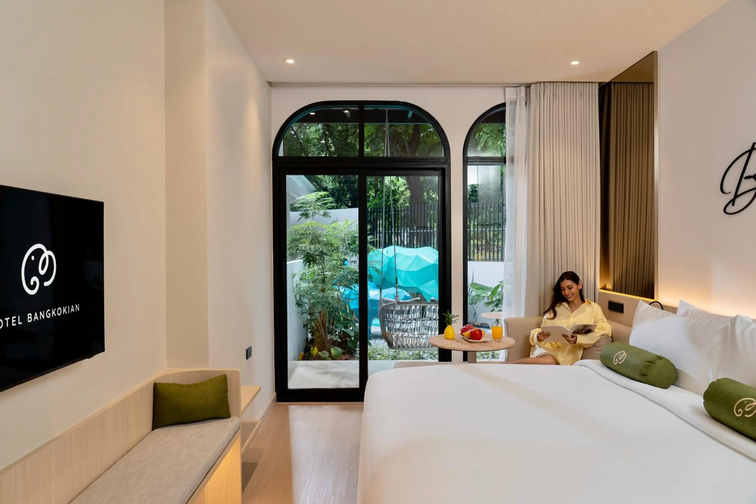 Bedroom, Bed in Hotel Bangkokian