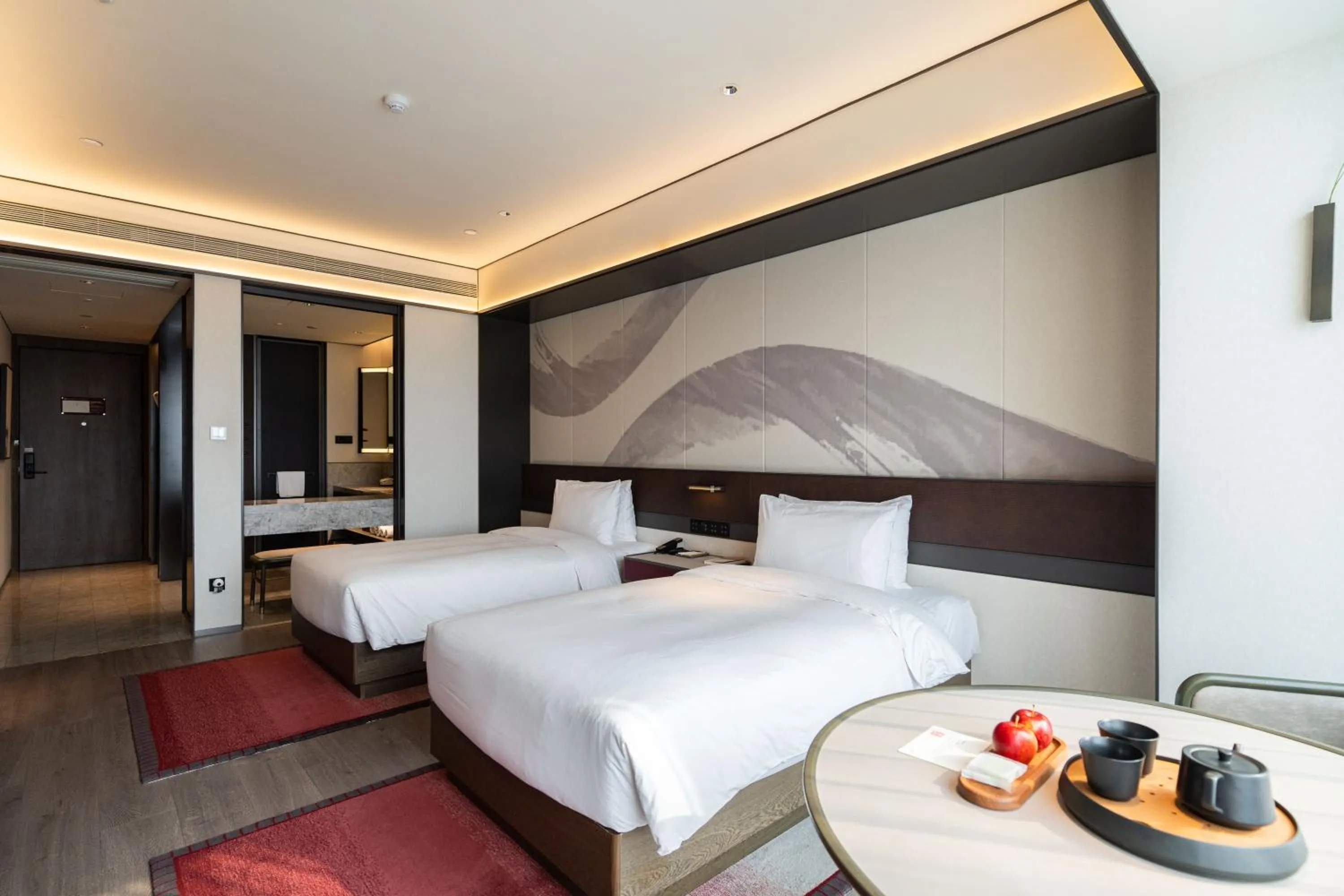 Photo of the whole room, Bed in JOYA Hangzhou Qianjiang New Town