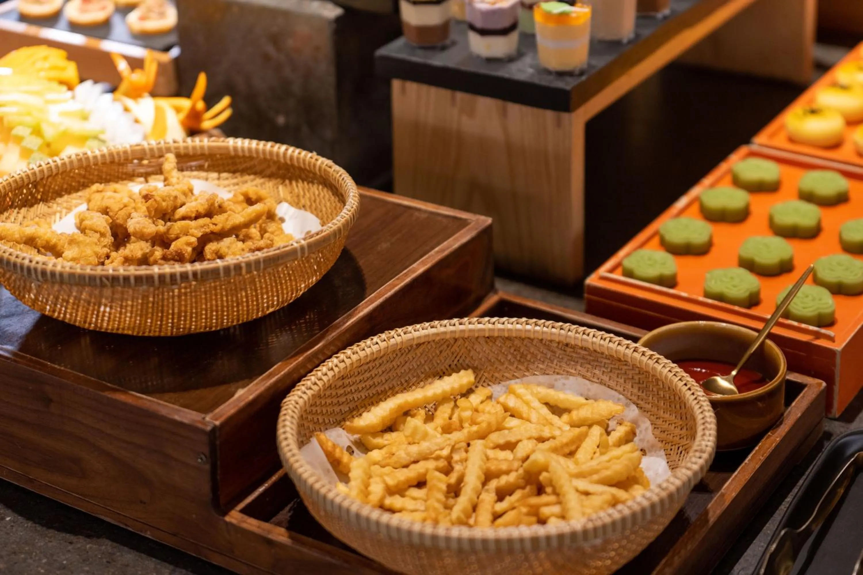 Restaurant/places to eat in JOYA Hangzhou Qianjiang New Town