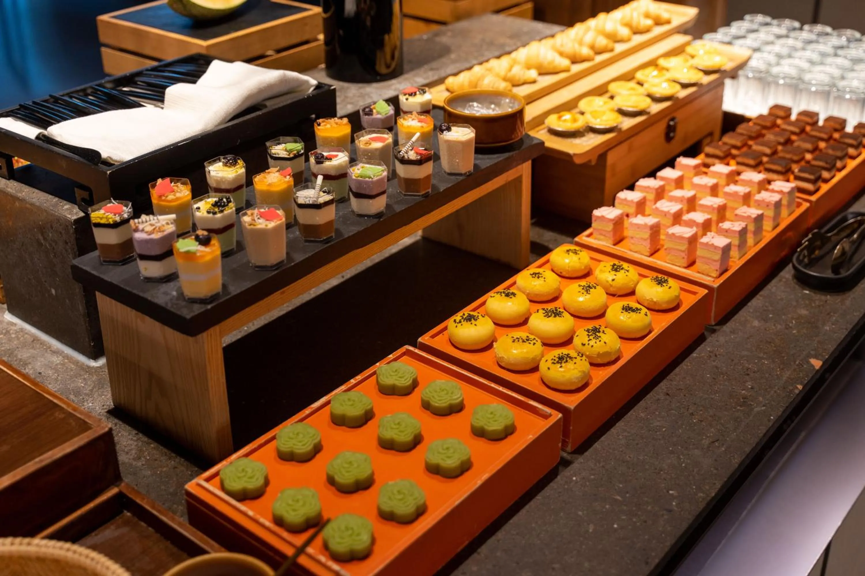 Restaurant/places to eat in JOYA Hangzhou Qianjiang New Town