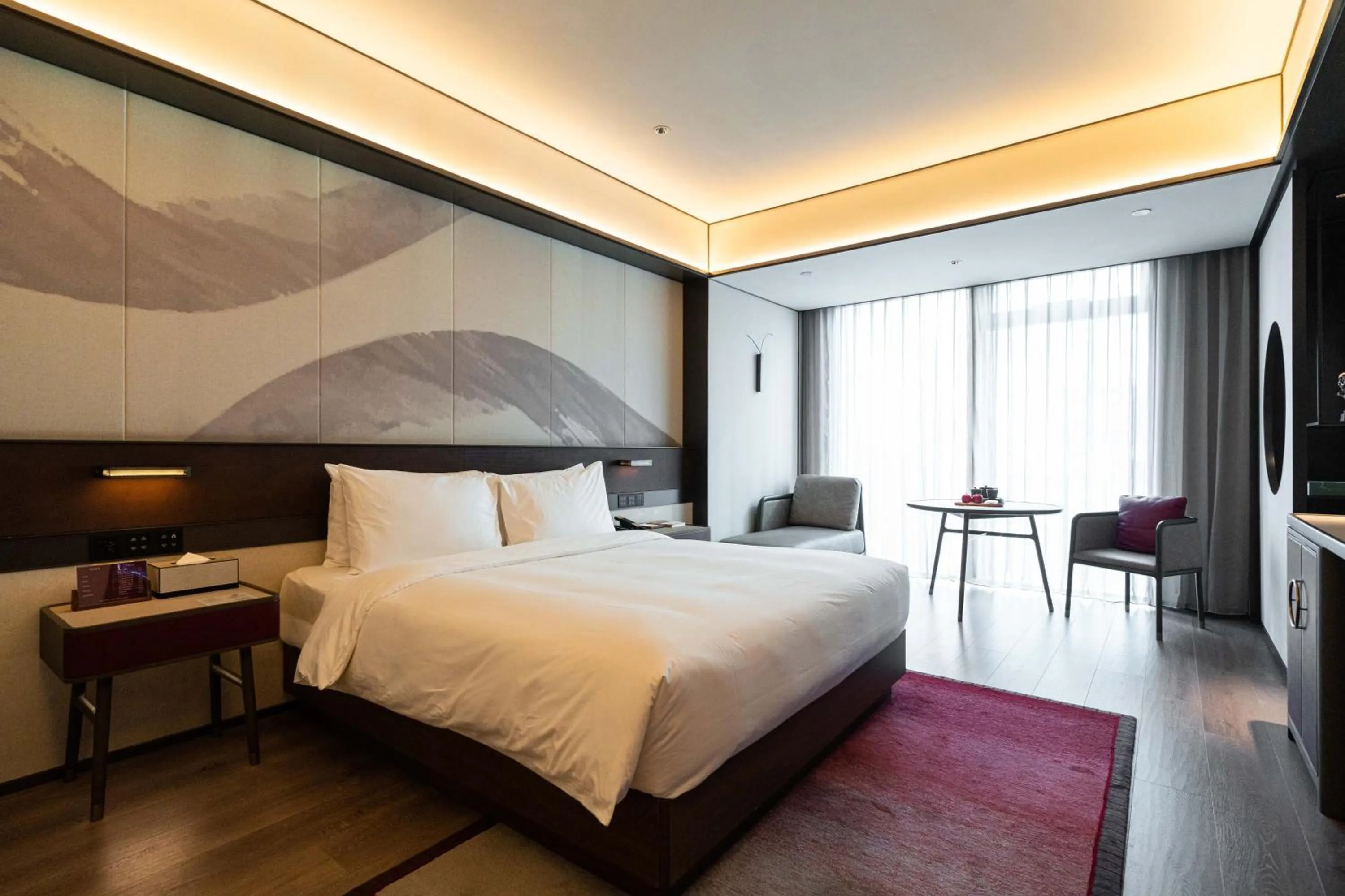 Photo of the whole room, Bed in JOYA Hangzhou Qianjiang New Town