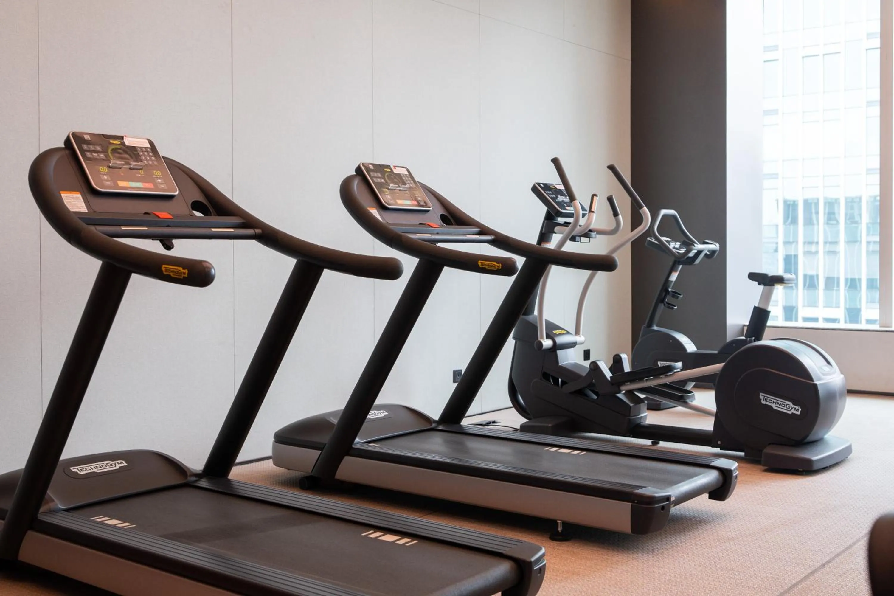 Fitness centre/facilities in JOYA Hangzhou Qianjiang New Town