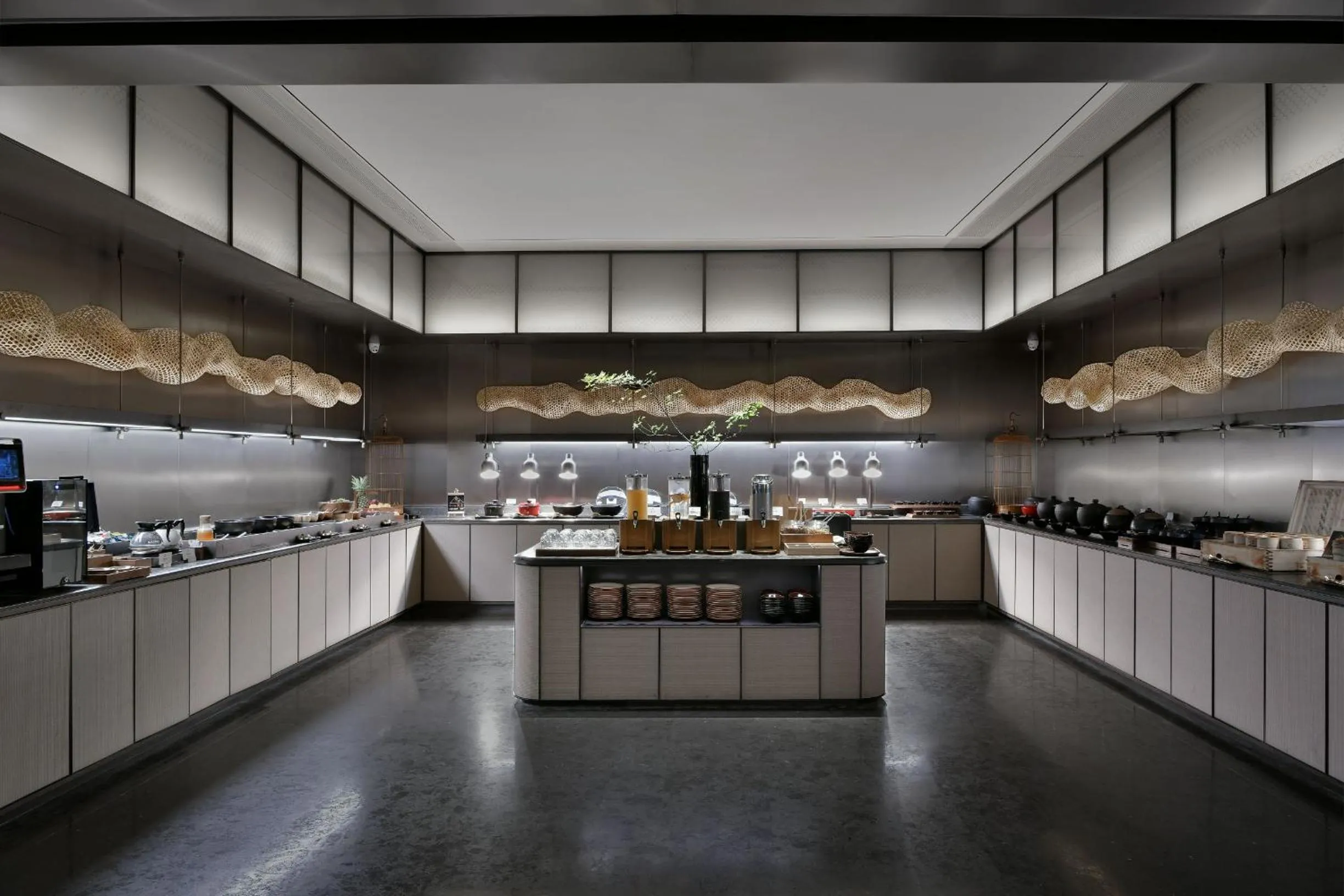 Restaurant/places to eat in JOYA Hangzhou Qianjiang New Town