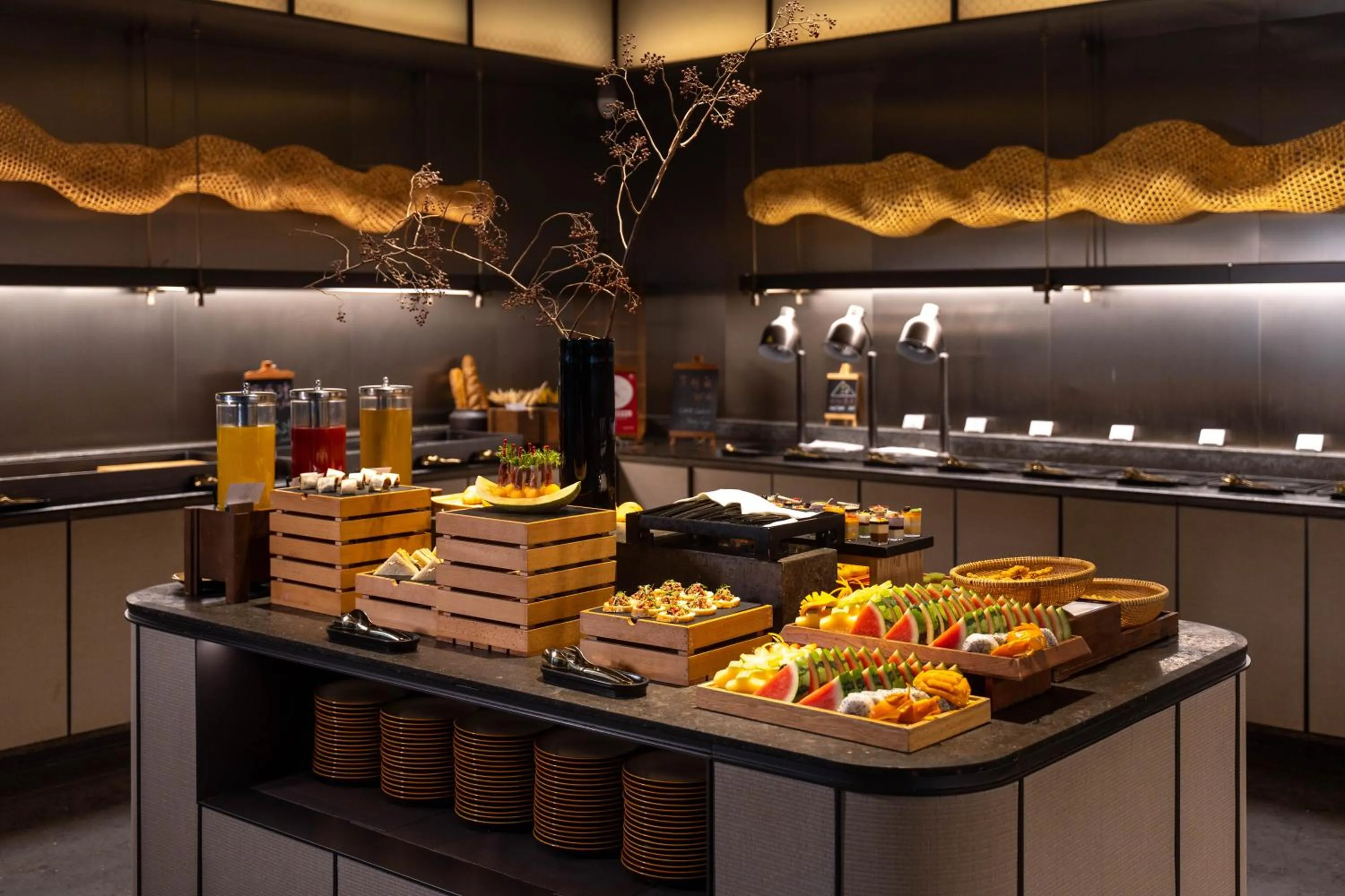 Restaurant/places to eat in JOYA Hangzhou Qianjiang New Town