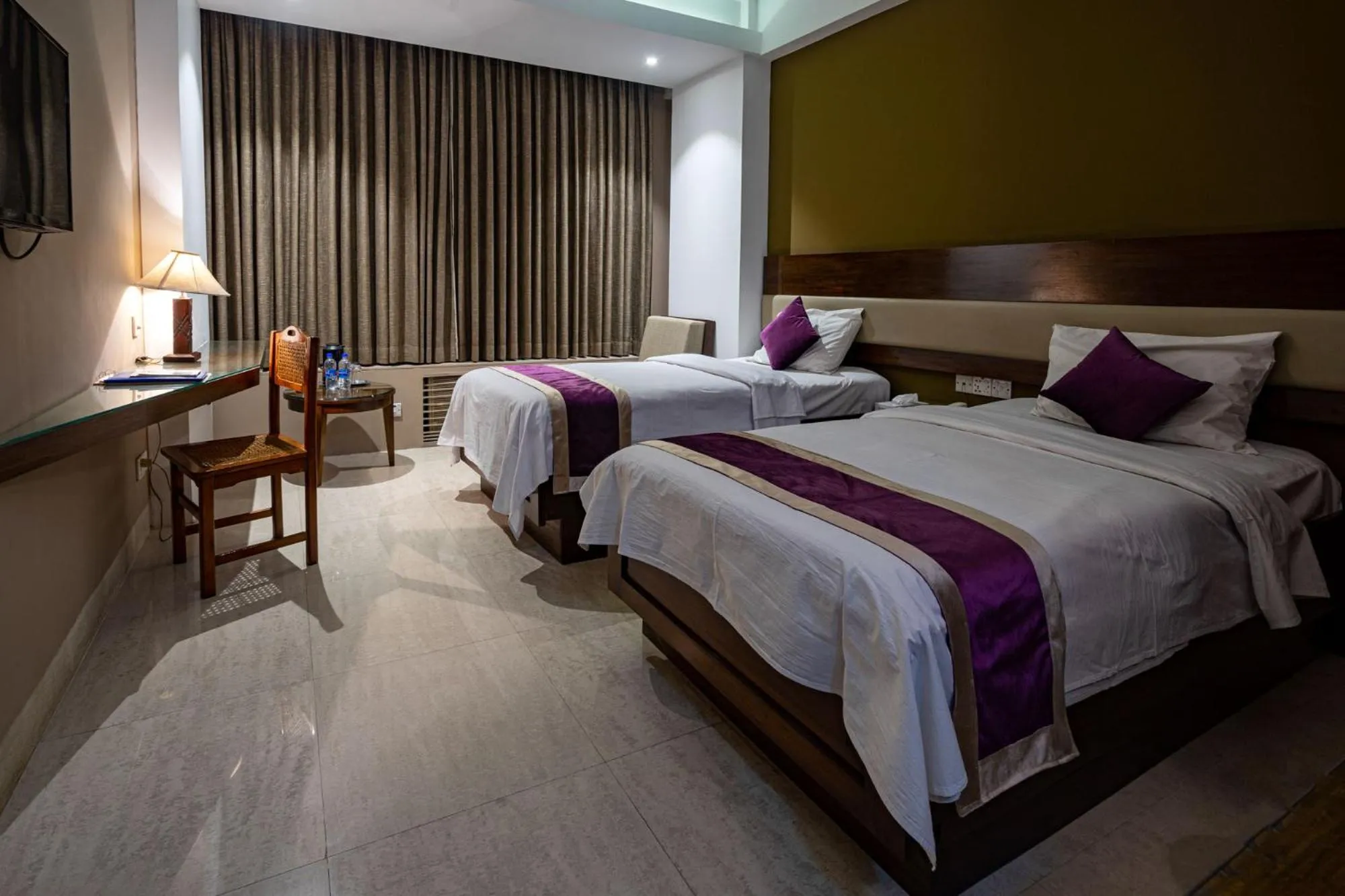 Bed in Hotel Ashrafee