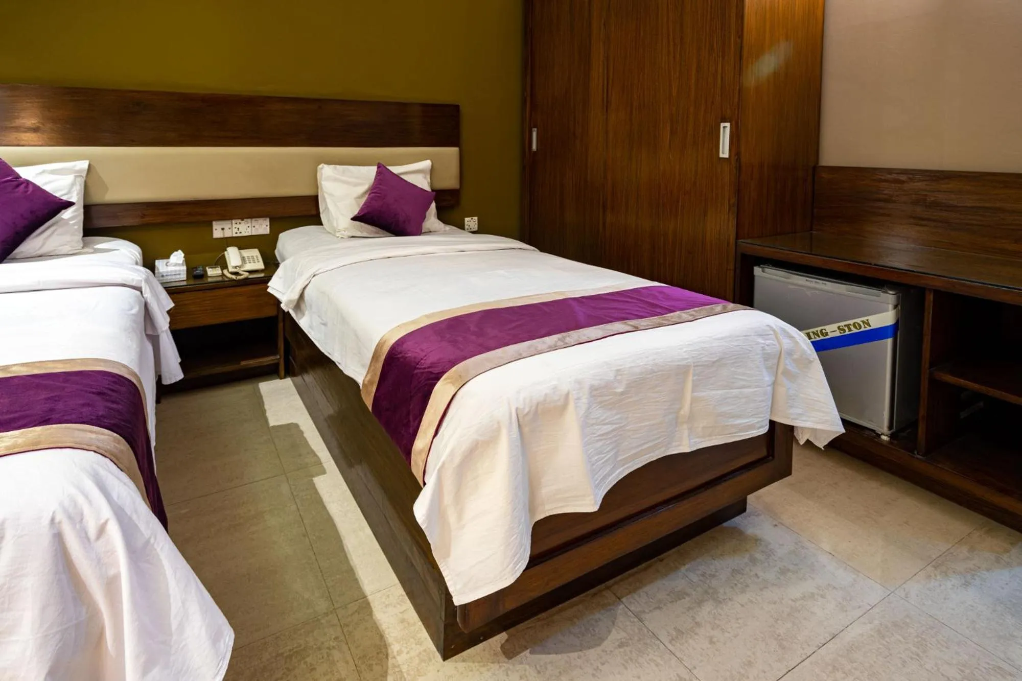 Bed in Hotel Ashrafee