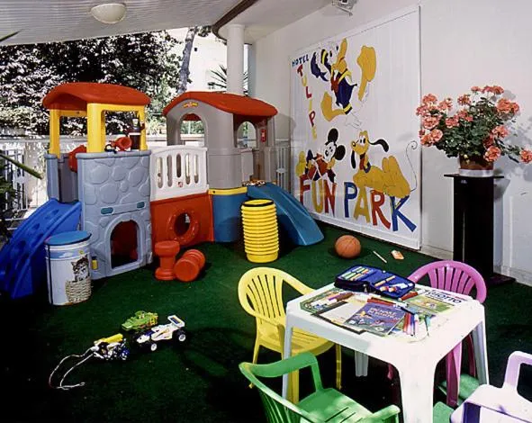 Kids's club in Hotel Tulipe Nazionale