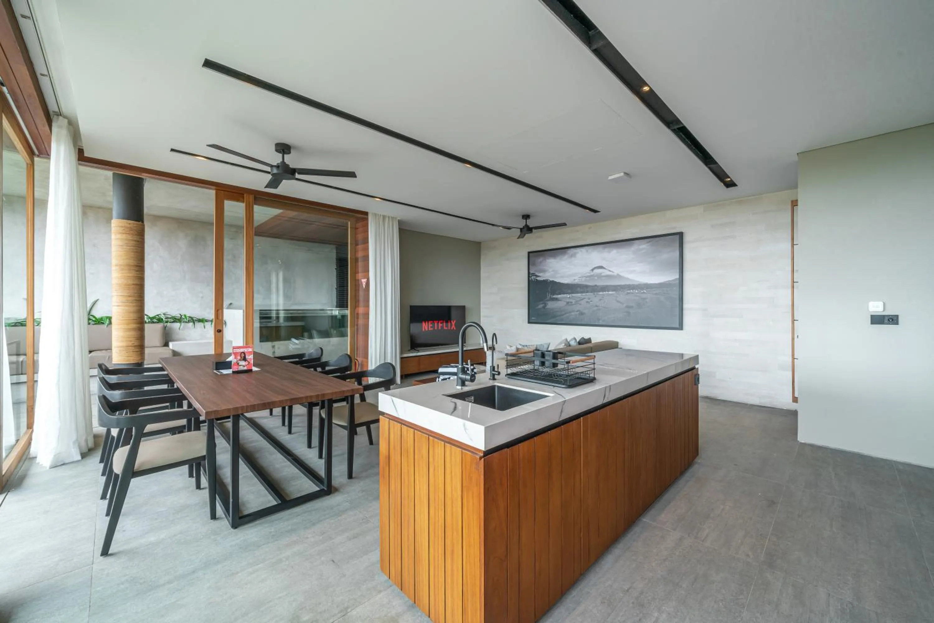 Kitchen or kitchenette in Body Factory Lifestyle Residence Canggu