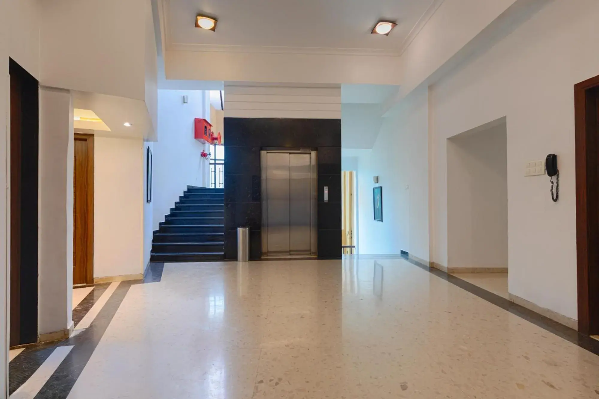 Lobby or reception in Aveda Diwatel Lobby or reception in Aveda Diwatel