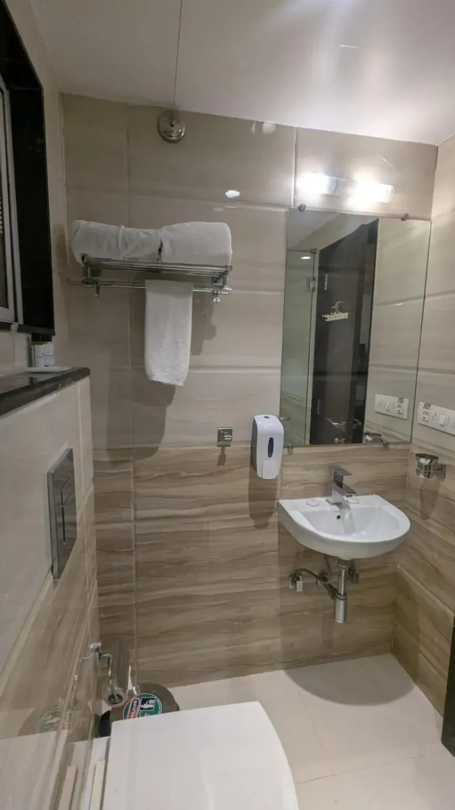 Bathroom in Aveda Diwatel Bathroom in Aveda Diwatel