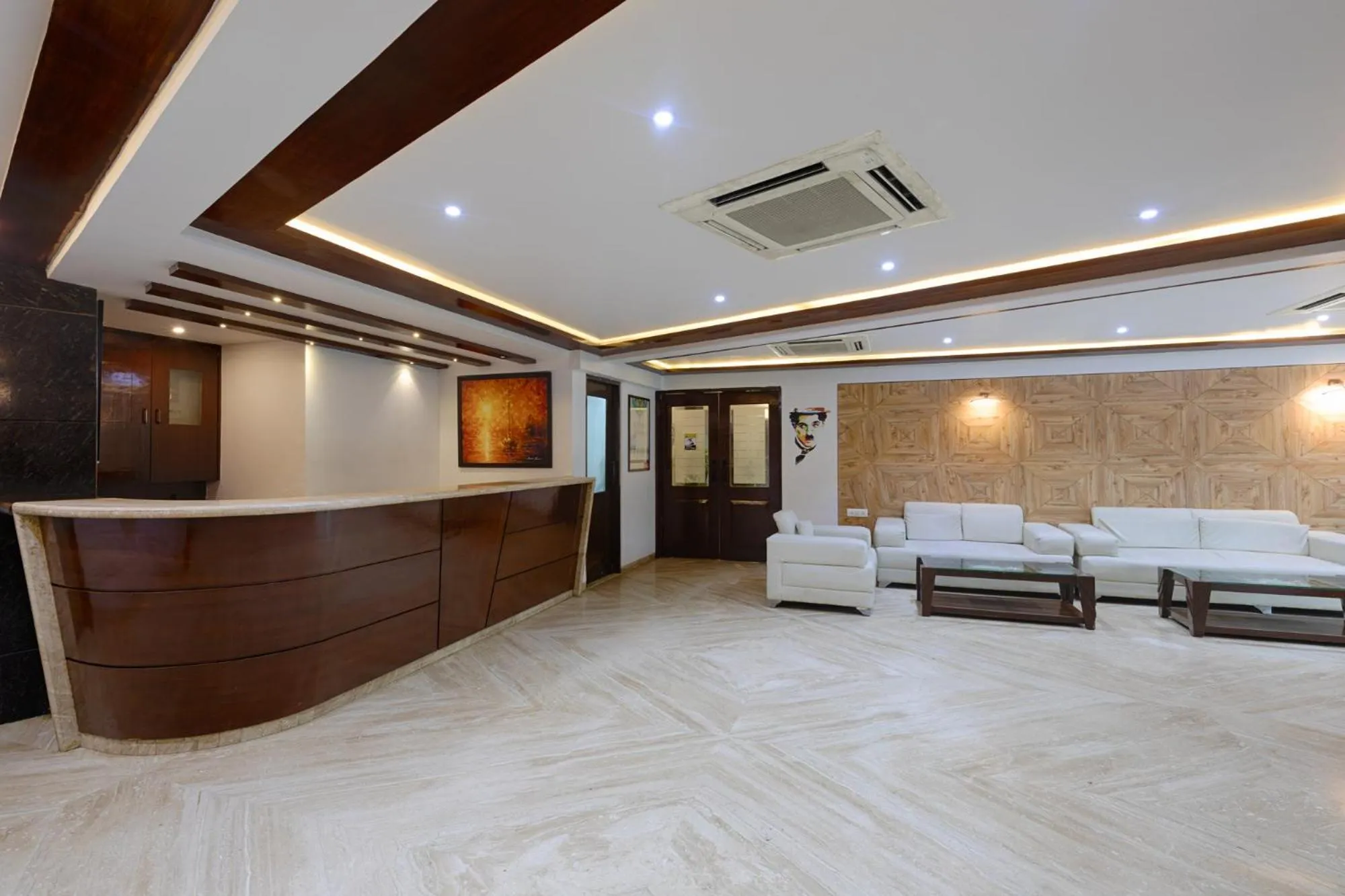 Lobby or reception in Aveda Diwatel