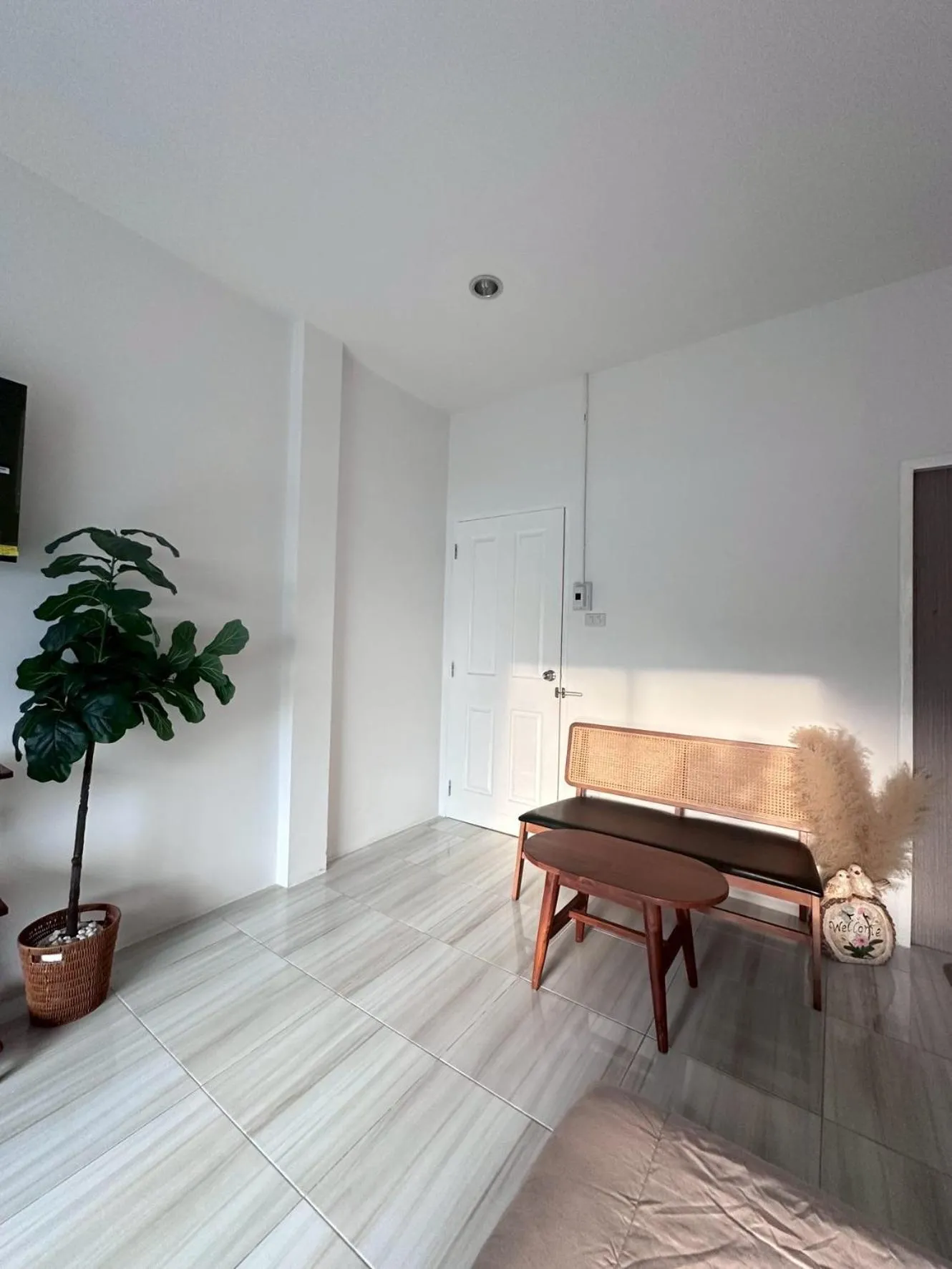 Twins cafe & Room