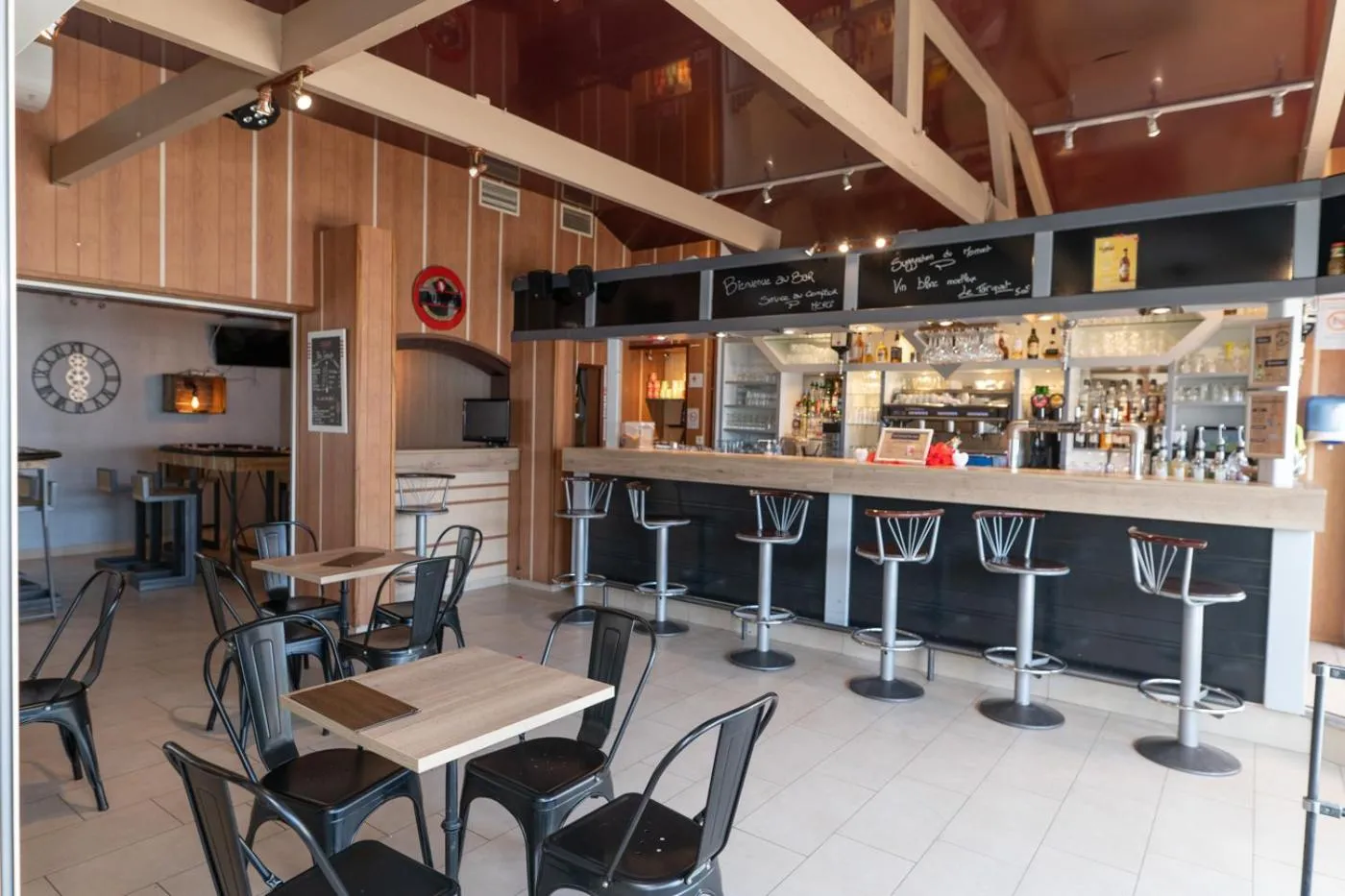 Lounge or bar in Vacances Bleues Club Keravel