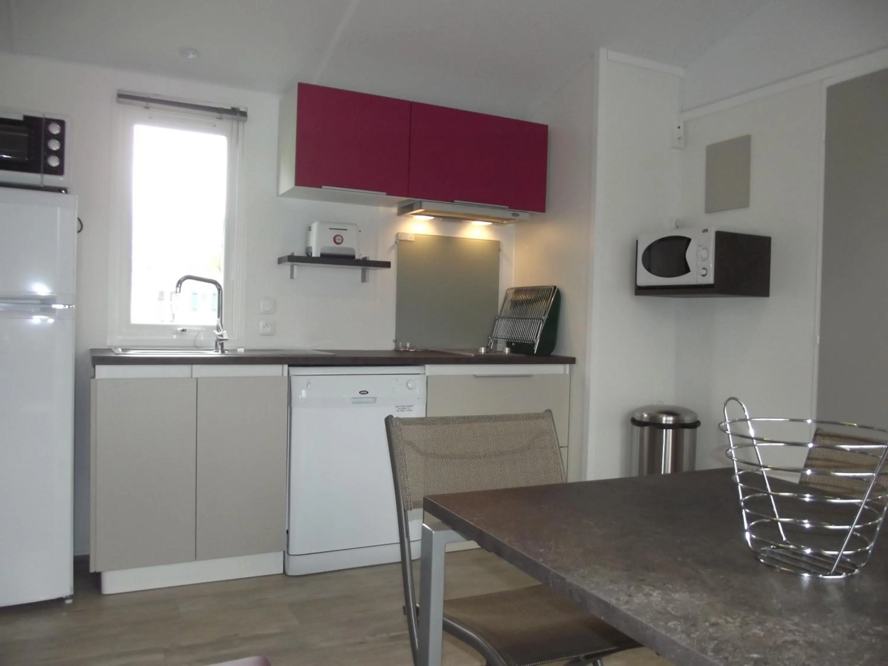 Kitchen or kitchenette in Vacances Bleues Club Keravel