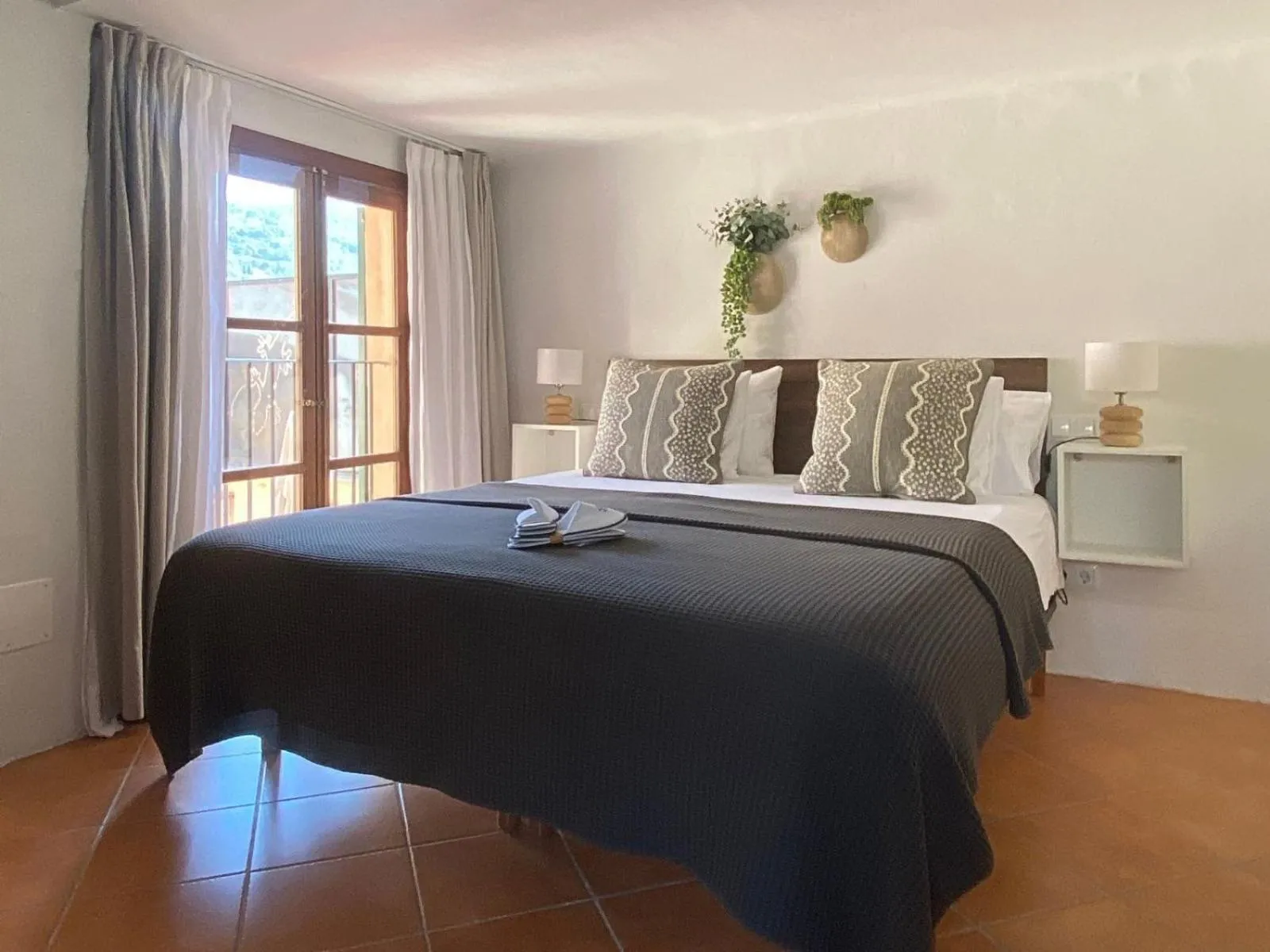 View (from property/room), Bed in Solleric Petit Hotel