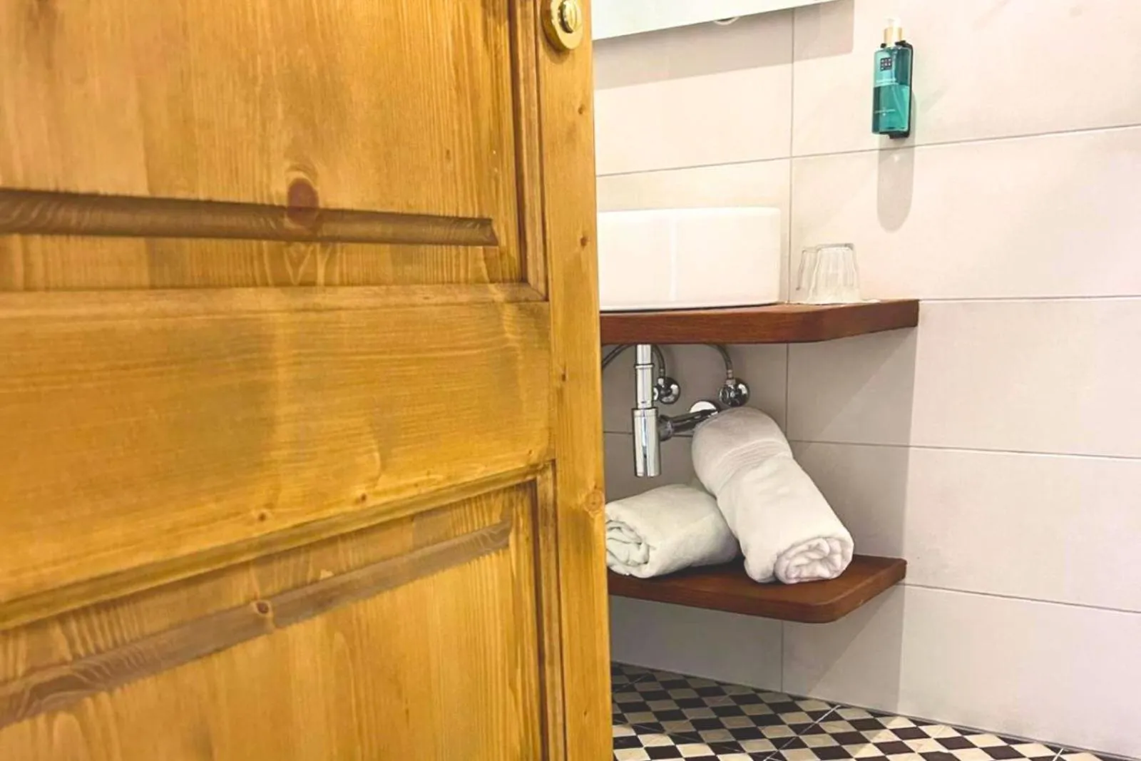 towels in Solleric Petit Hotel