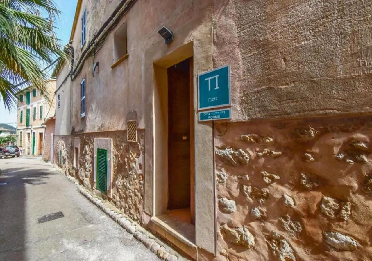 Property building in Solleric Petit Hotel
