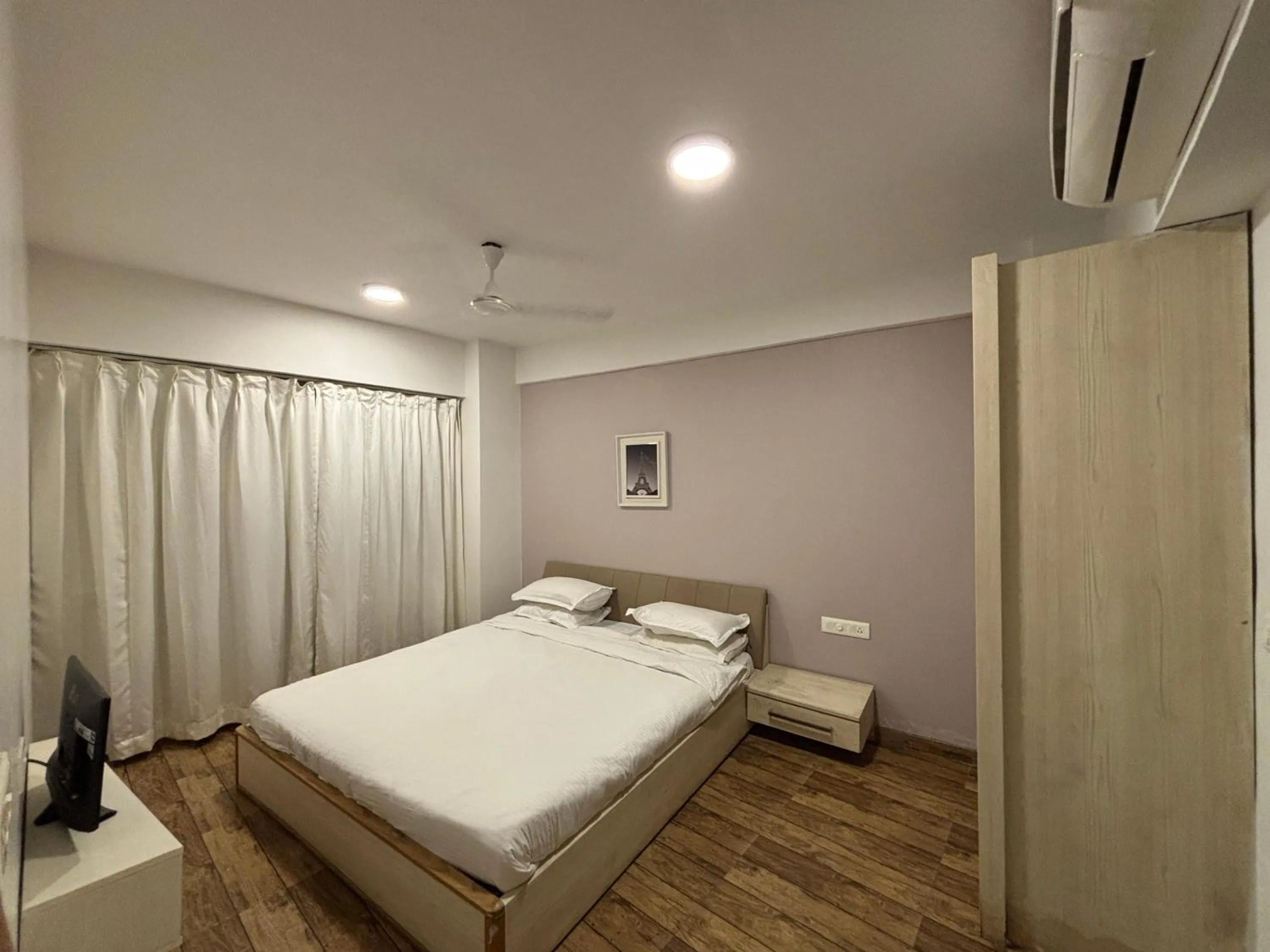 Bed in Rajhans Belliza By Honest Homes