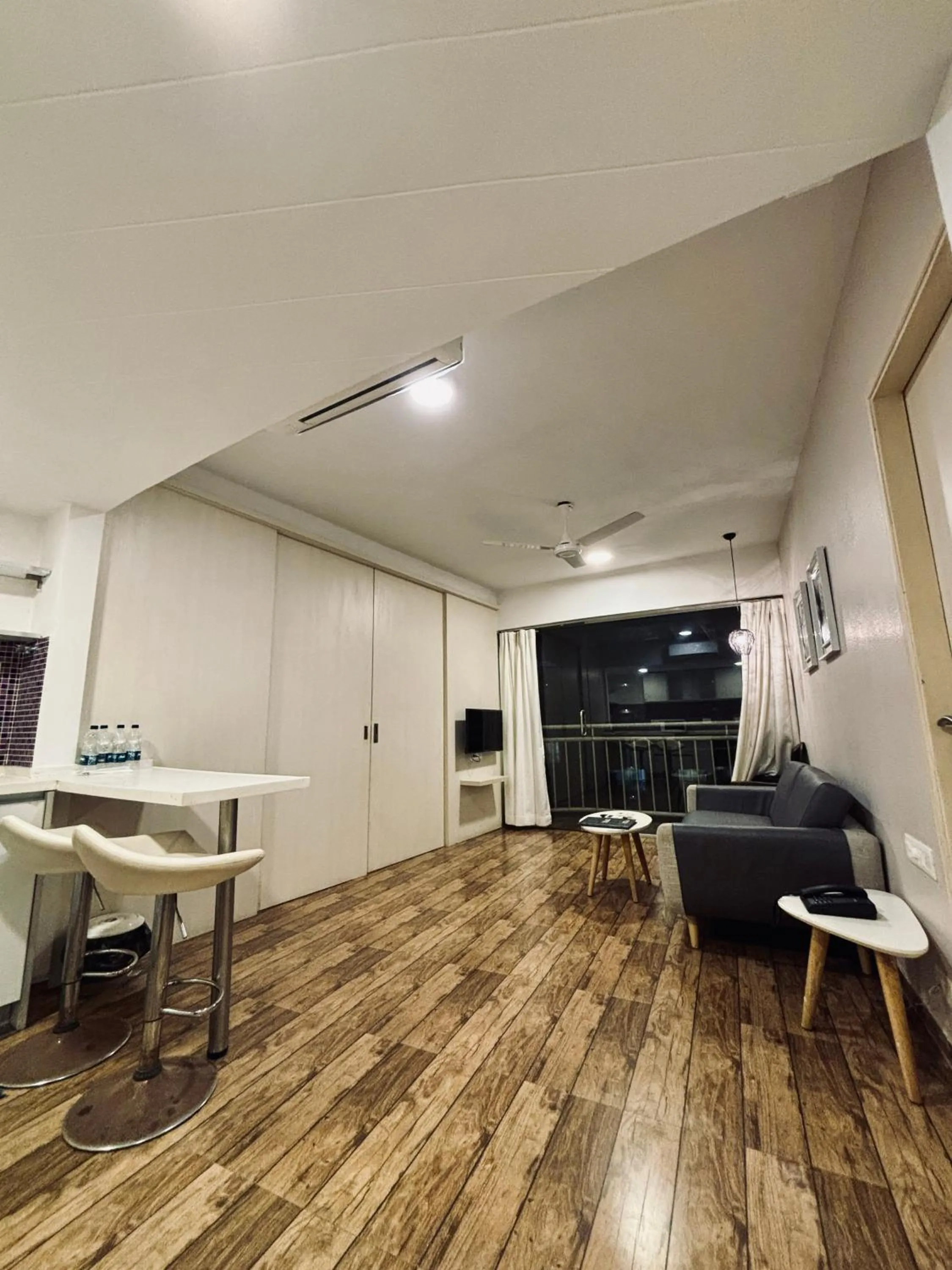 TV and multimedia in Rajhans Belliza By Honest Homes