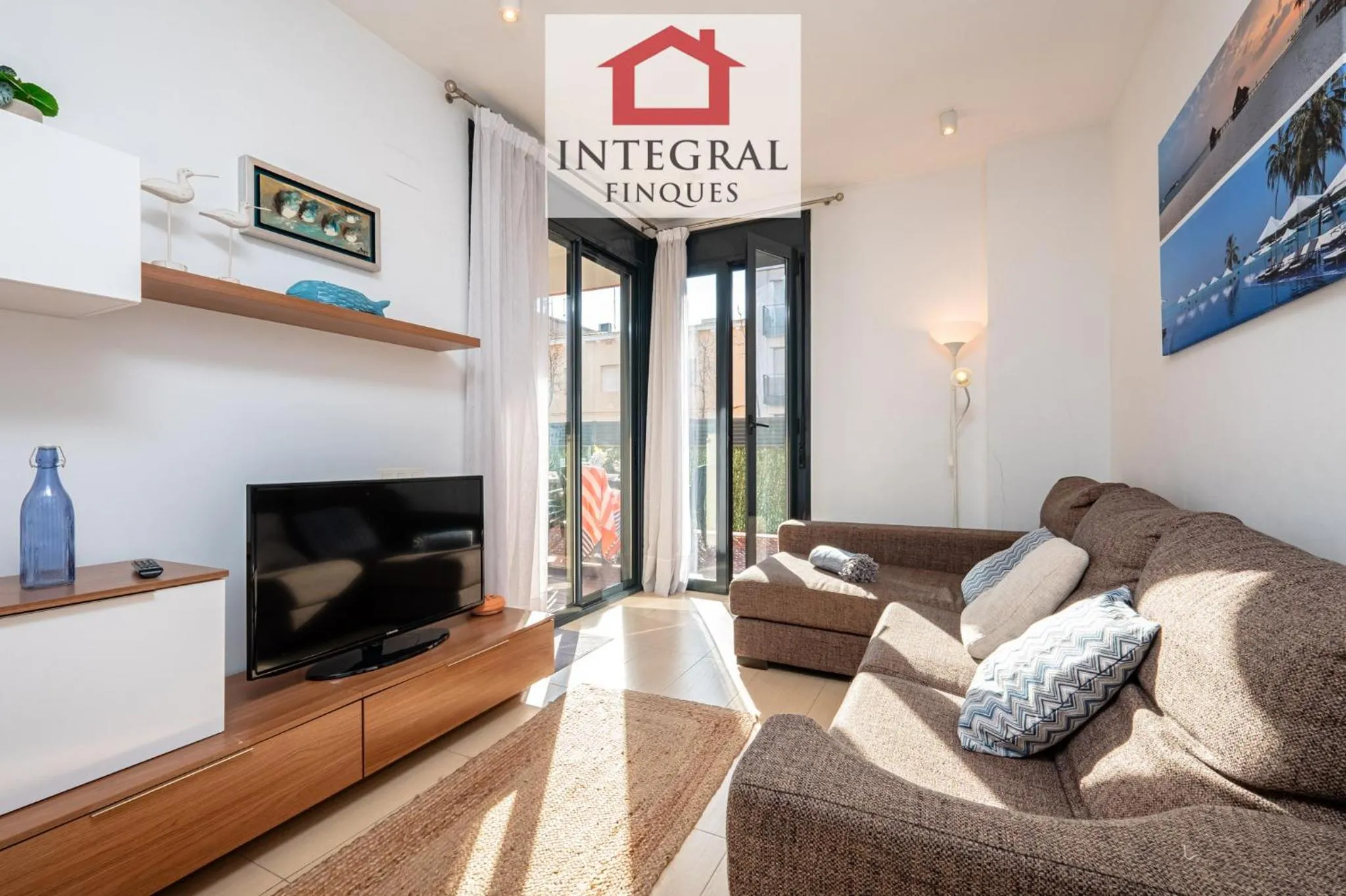 TV and multimedia in Apartament Cel Blau