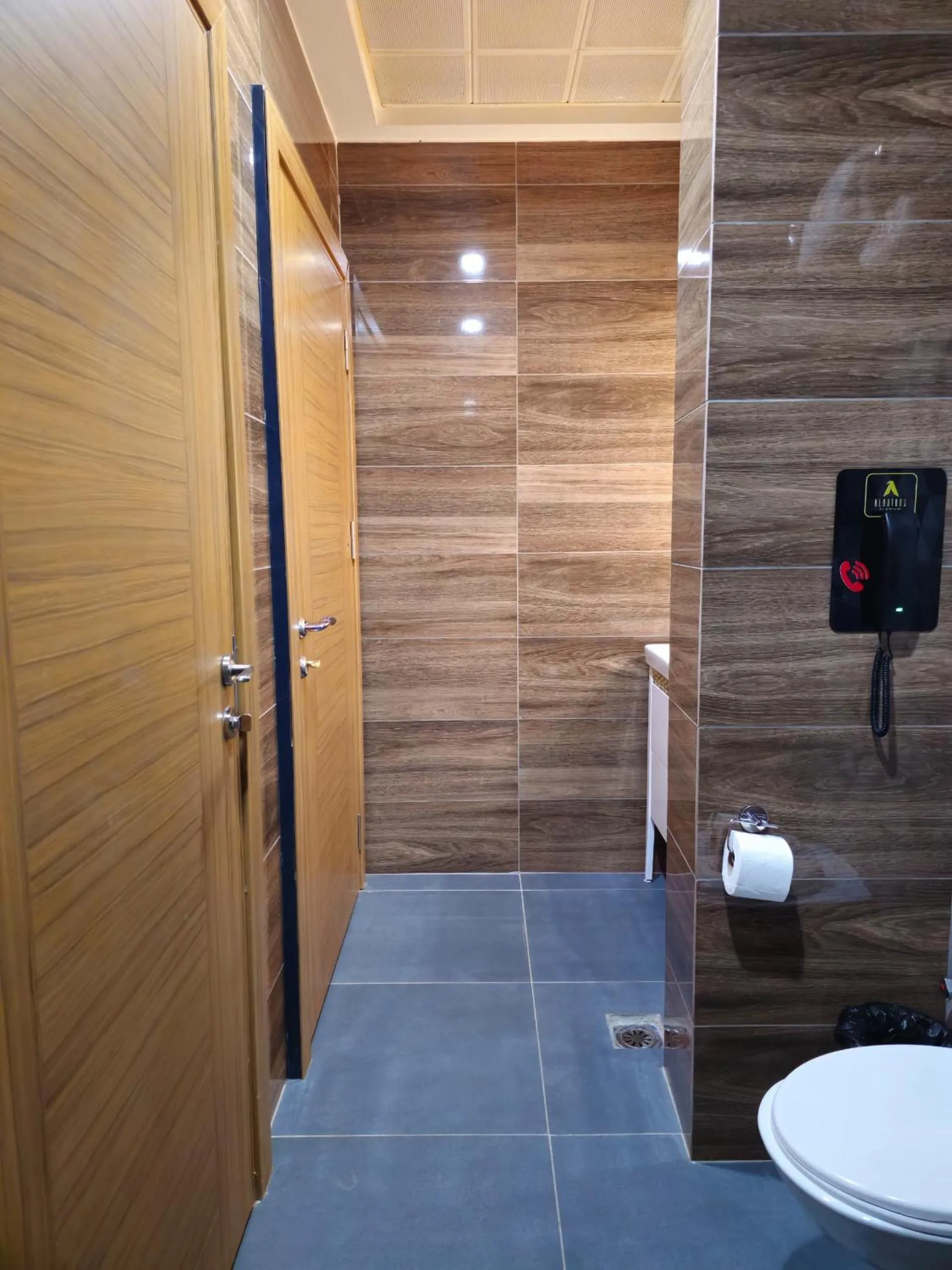 Shower in Albatros Premium Hôtel